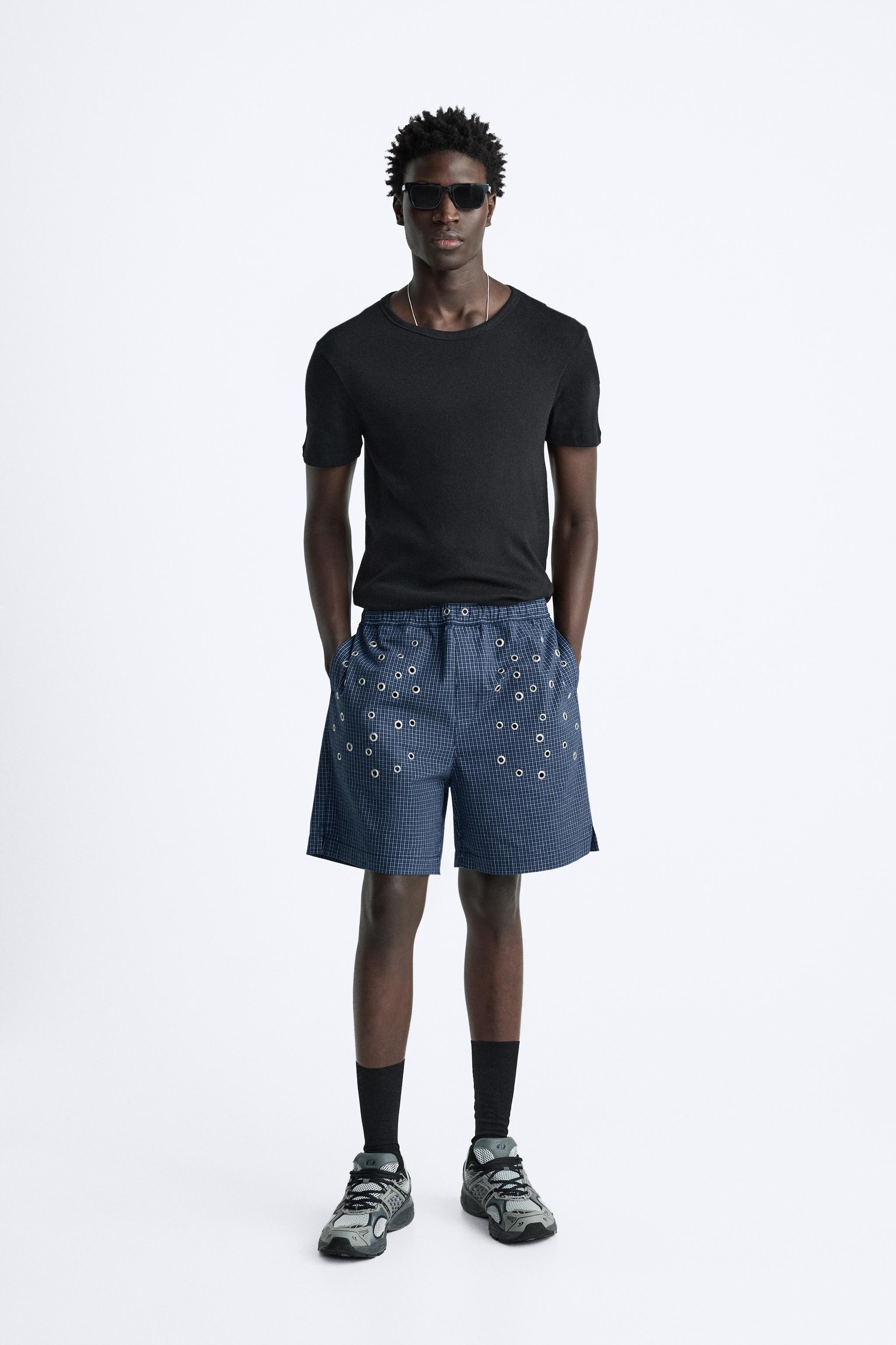METAL GROMMET SHORTS Product Image