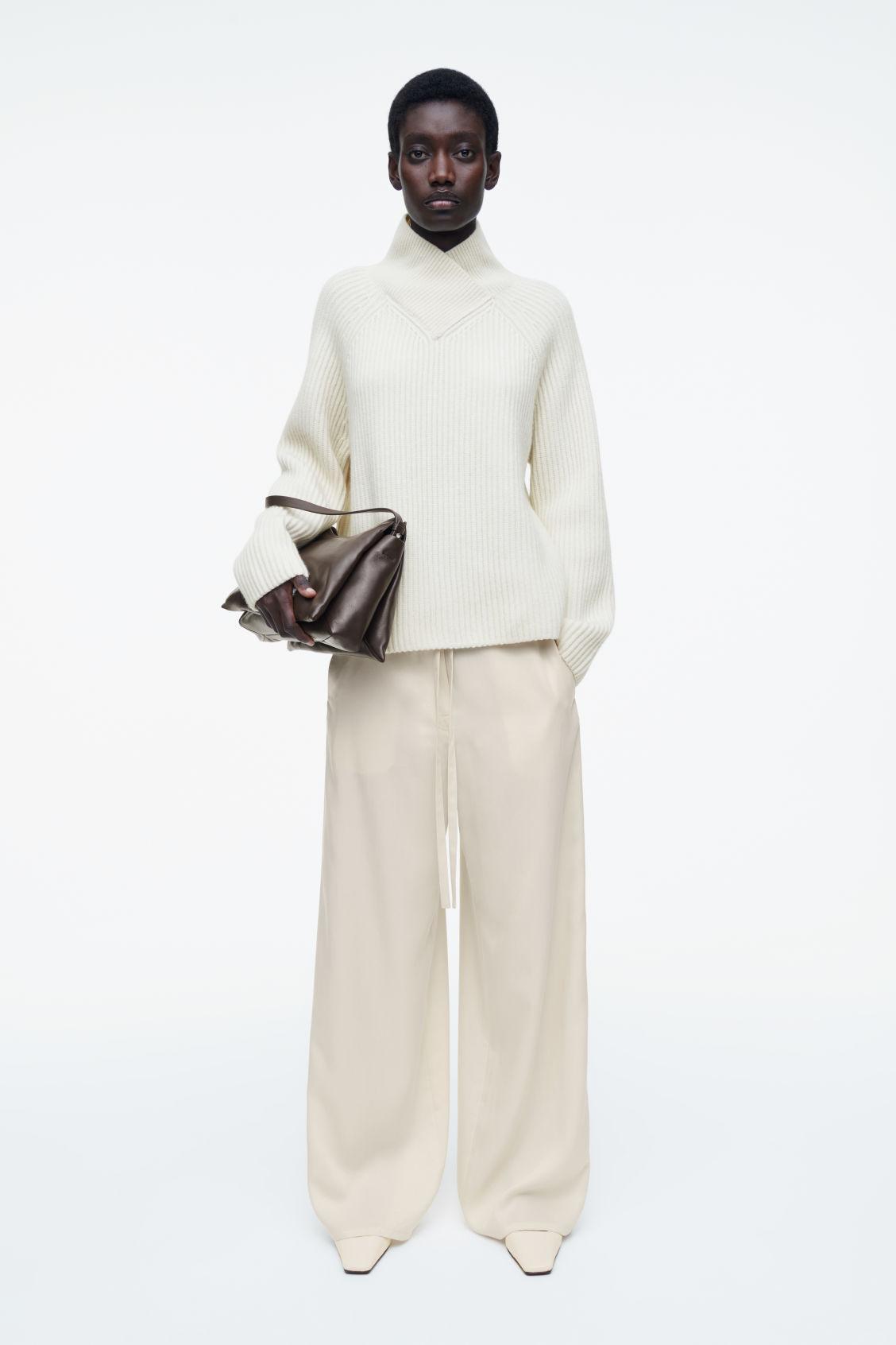 TIE-DETAIL WIDE-LEG PANTS Product Image