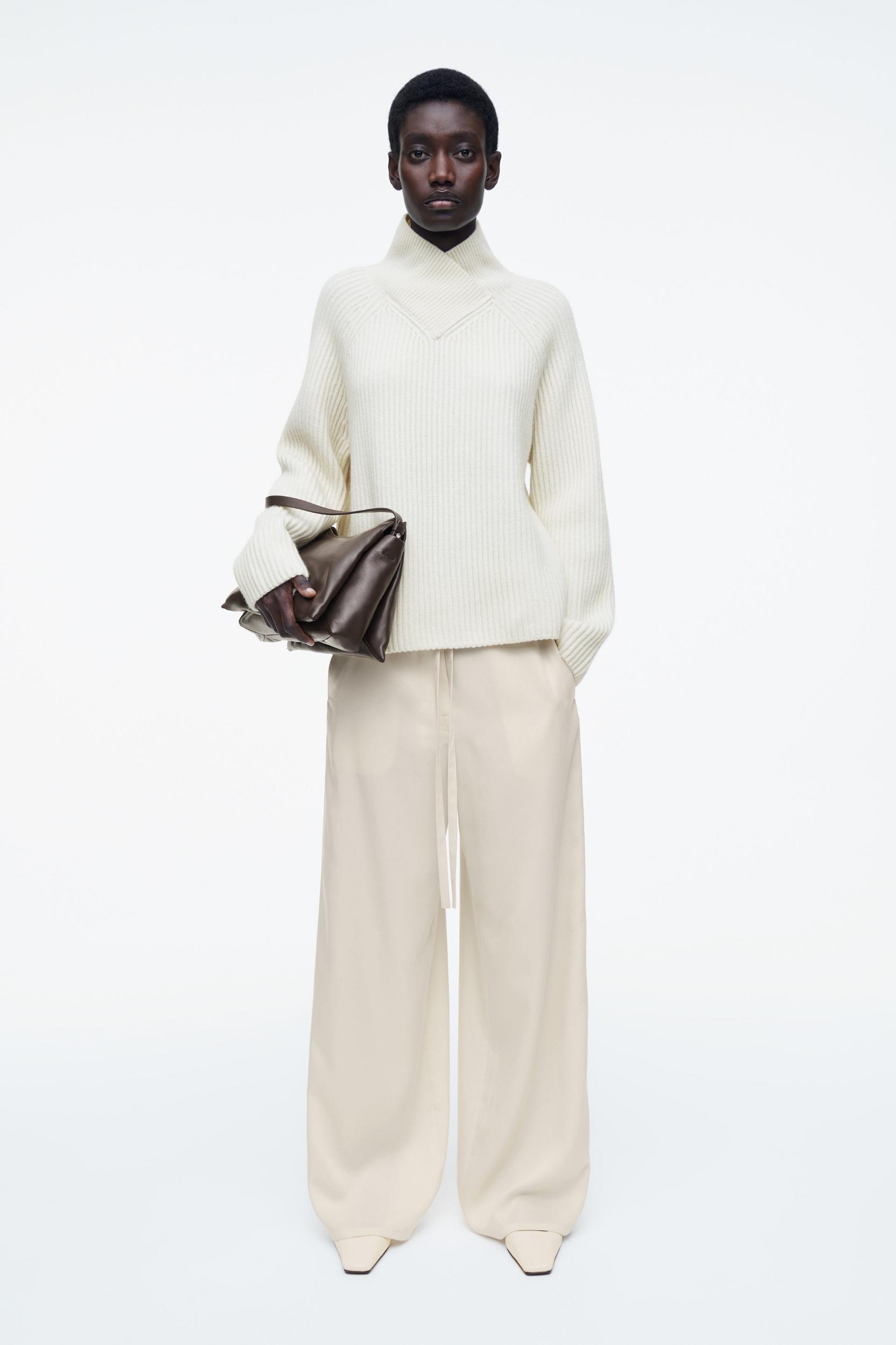 TIE-DETAIL WIDE-LEG PANTS Product Image