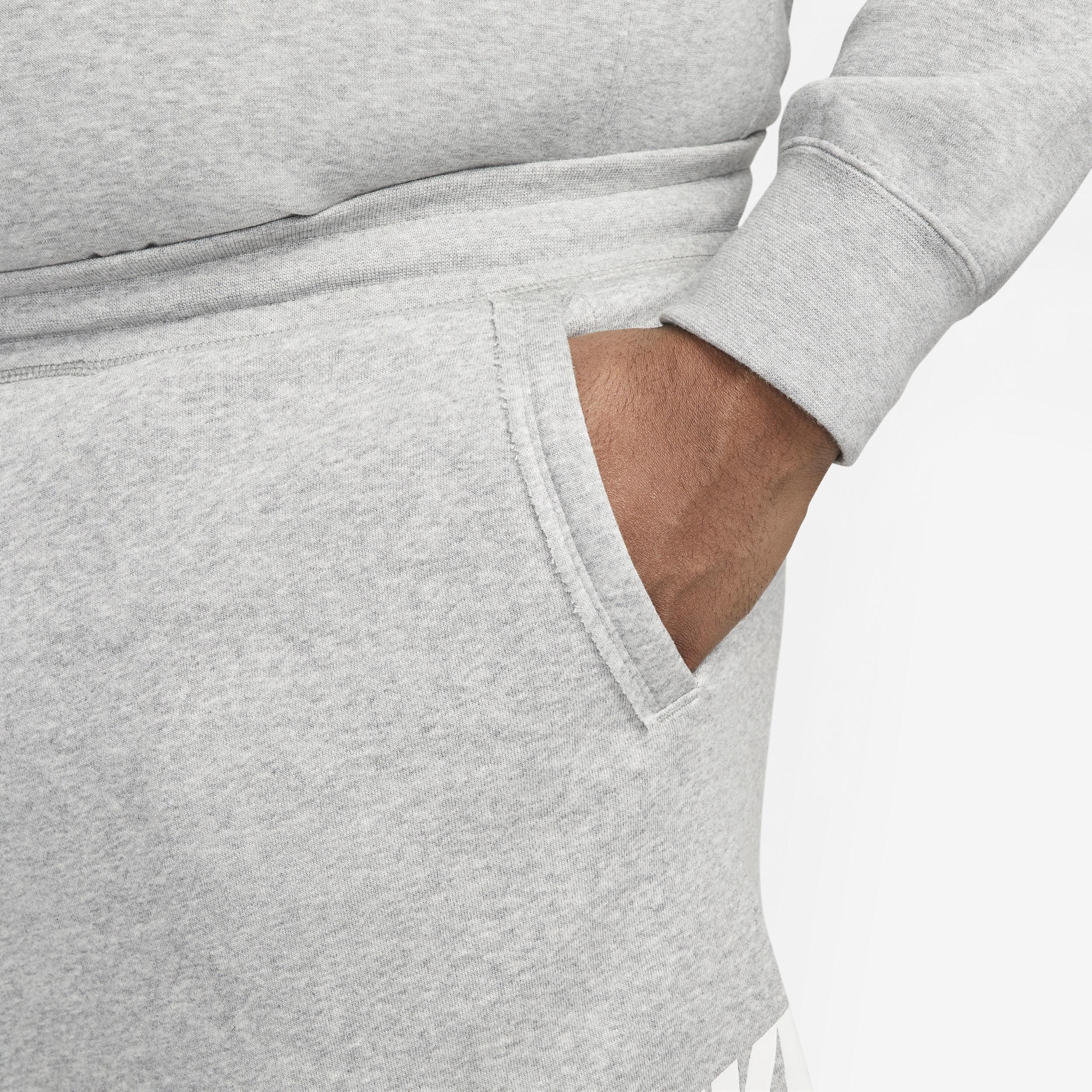 Nike Men's Club Alumni French Terry Shorts Product Image