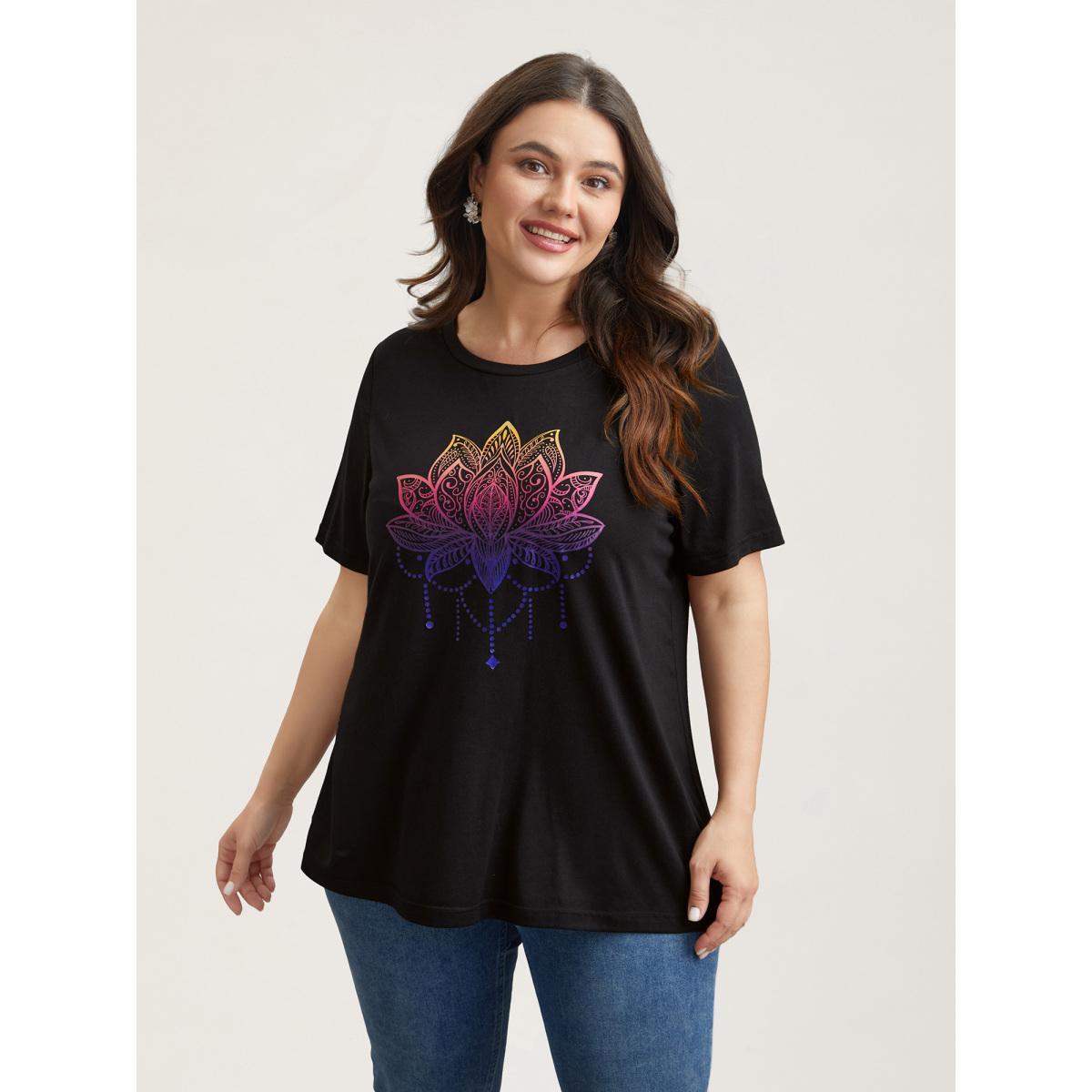Plus Size Floral Motif Crew Neck Fitted T-Shirt Black Women Elegant Non Natural Flowers Round Neck Everyday T-shirts BloomChic 30/6X Product Image