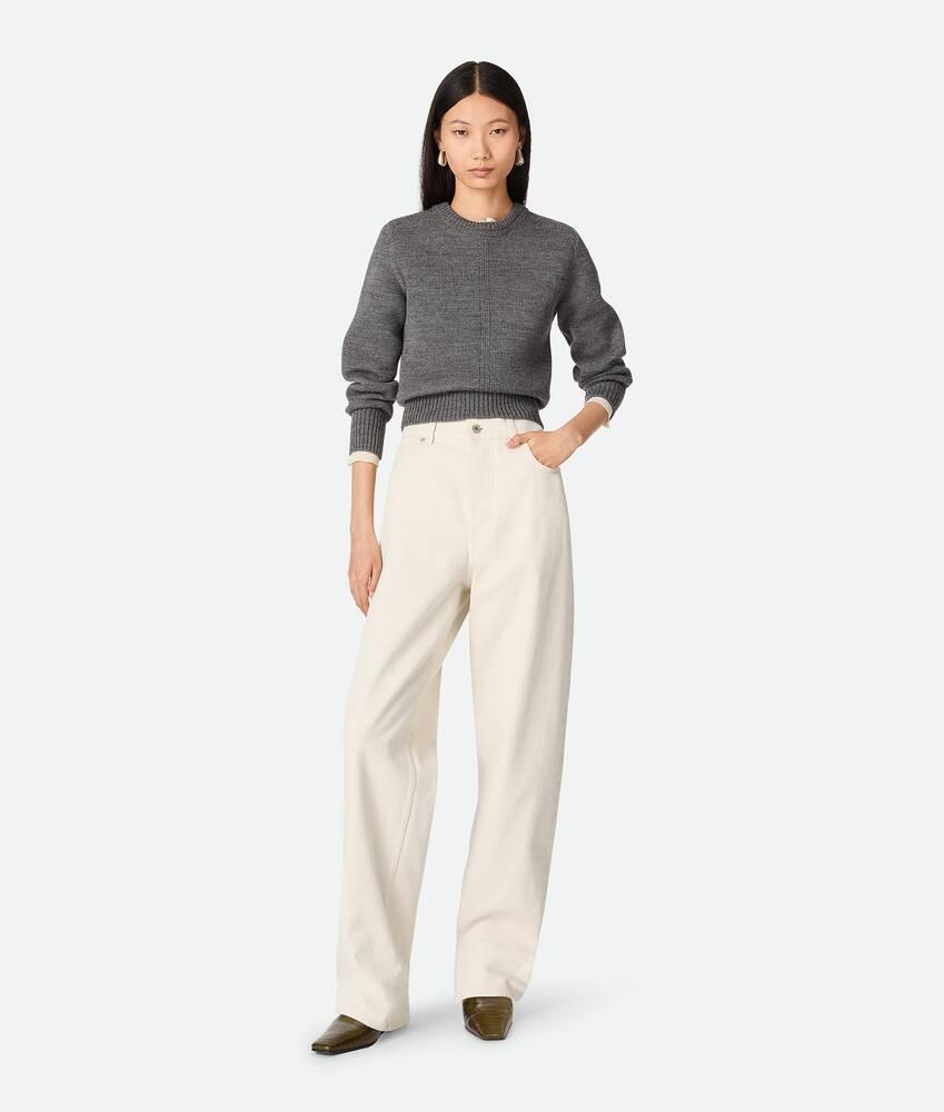 Women's Colored Turned Up Jeans in Pale meringue Product Image