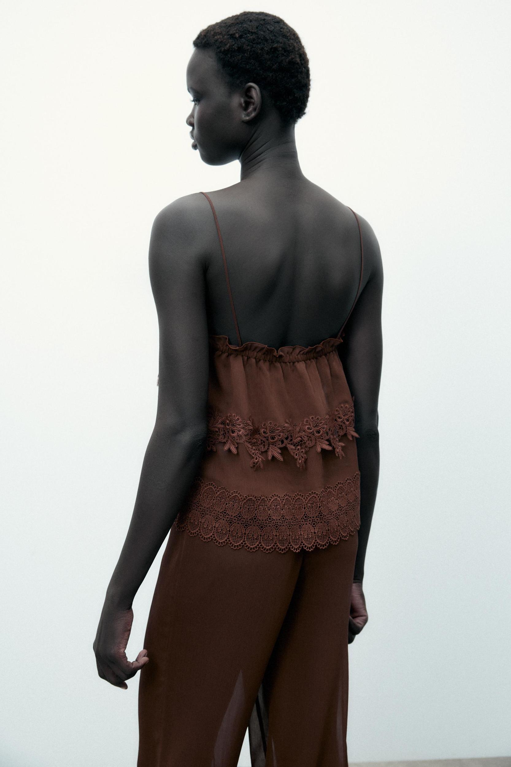 LACE STRAP TOP Product Image
