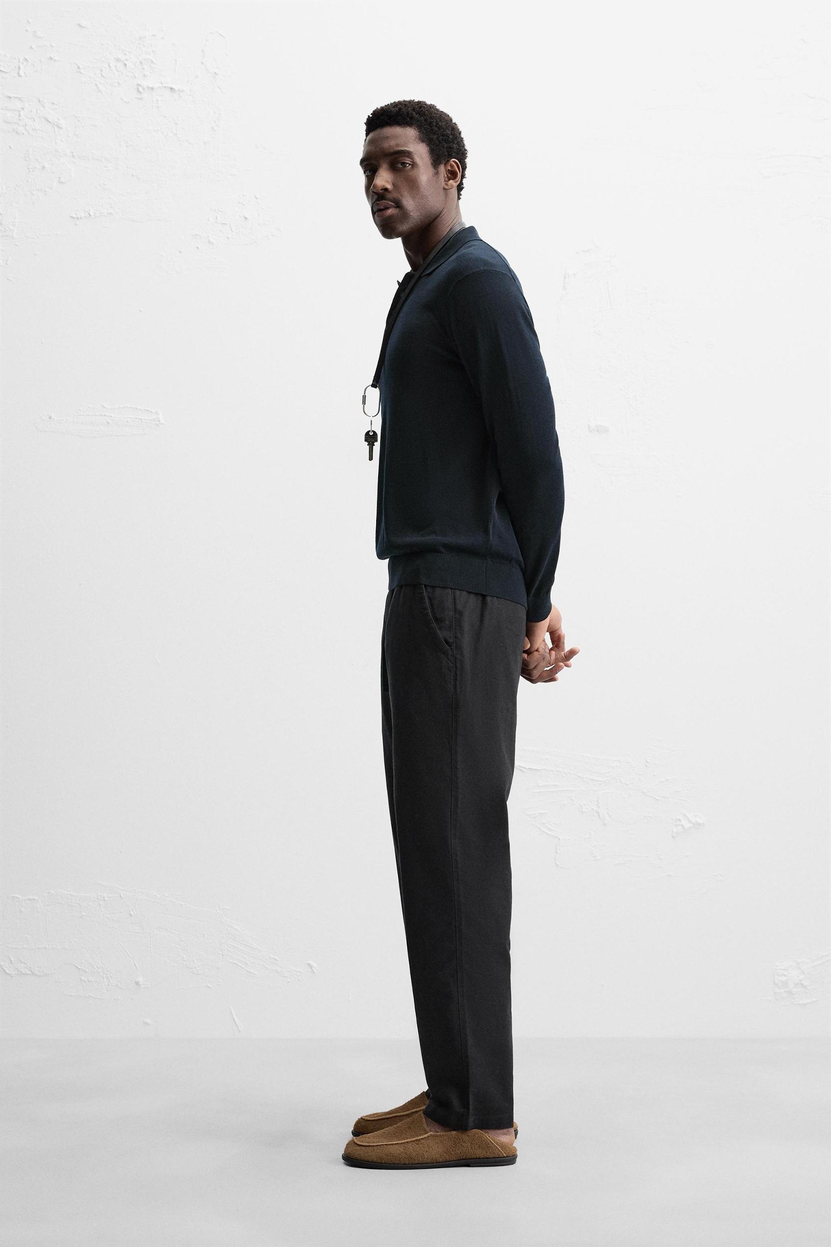 RELAXED FIT JOGGING PANTS Product Image