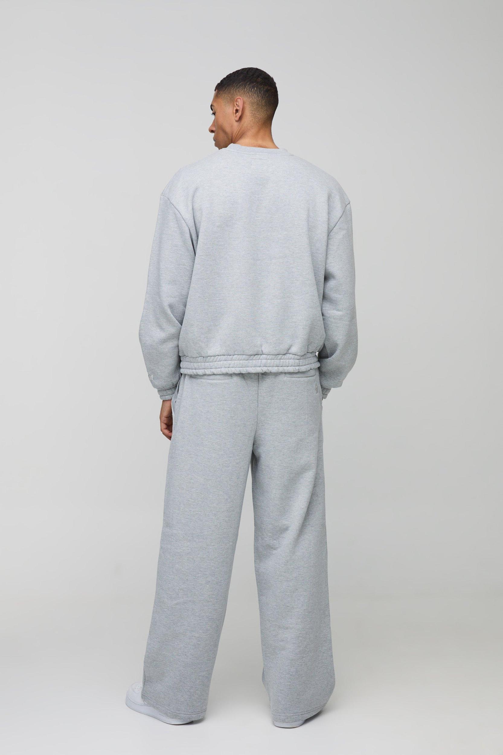 Oversized Boxy Heavyweight Print Pocket Sweatshirt | boohooMAN USA Product Image