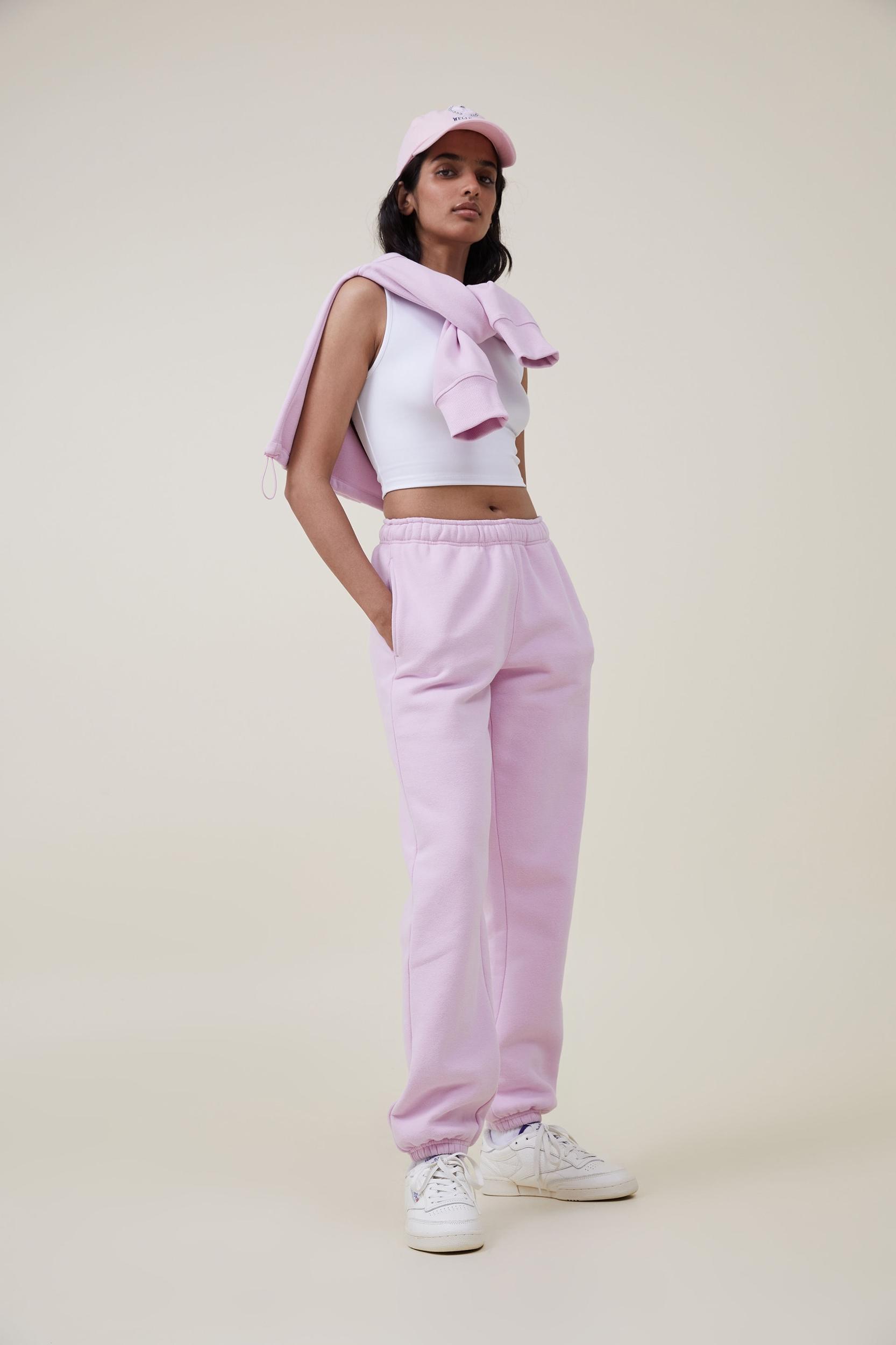 Plush Essential Gym Sweatpant Product Image