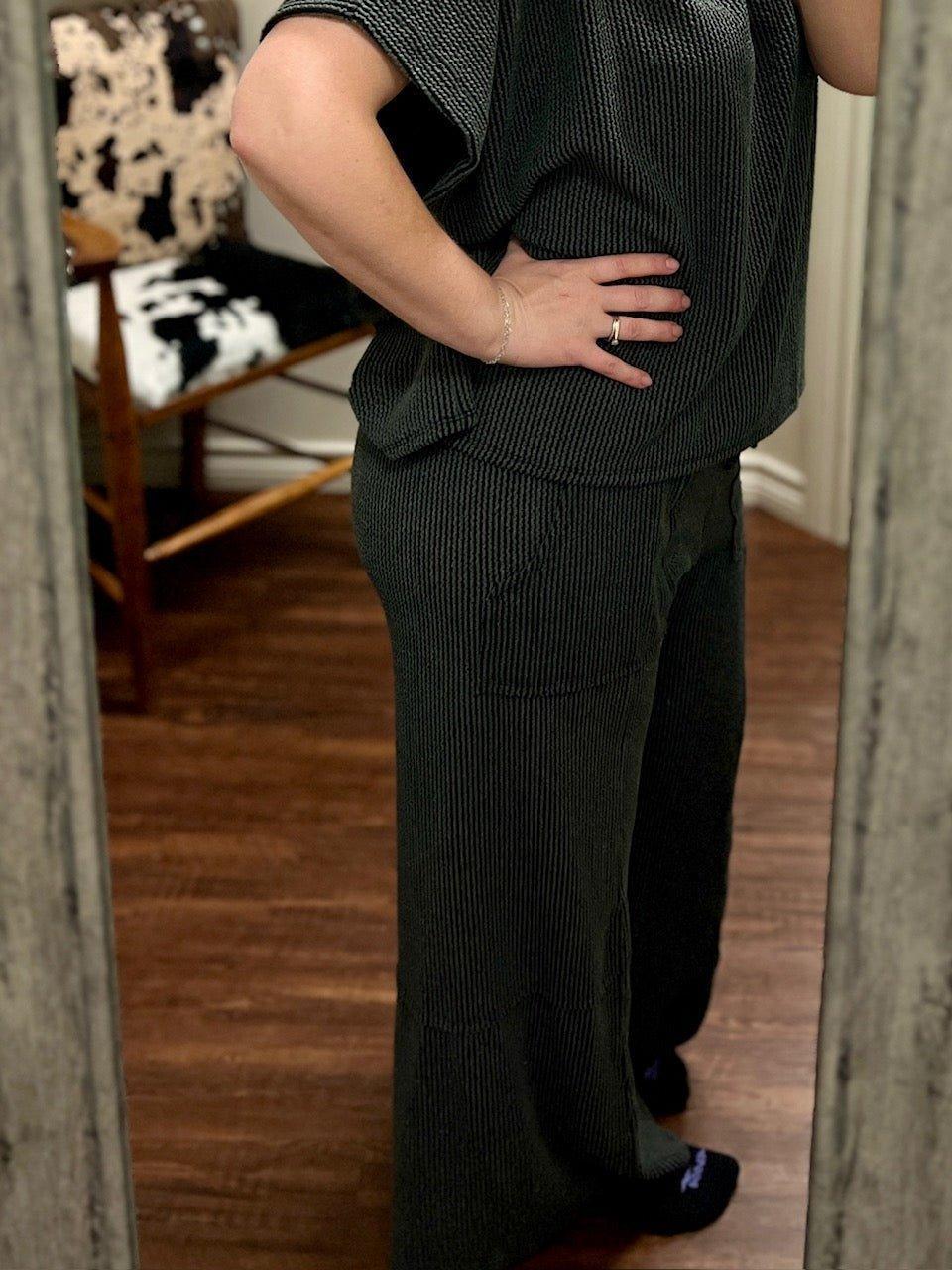 Kick Back Oversized Top- 2 Colors Product Image