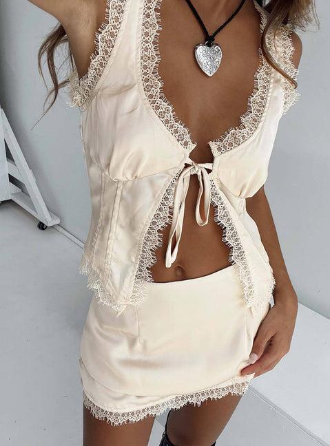 Mavie Satin Set Champagne Tall Product Image