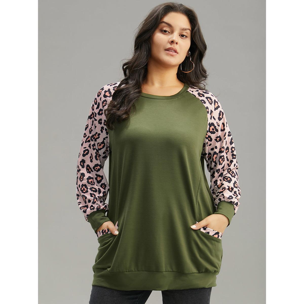 Plus Size Leopard Print Patchwork Contrast Pocket Raglan Sleeve Sweatshirt Women Green Casual Elastic cuffs Round Neck Dailywear Sweatshirts BloomChic 30/6X Product Image