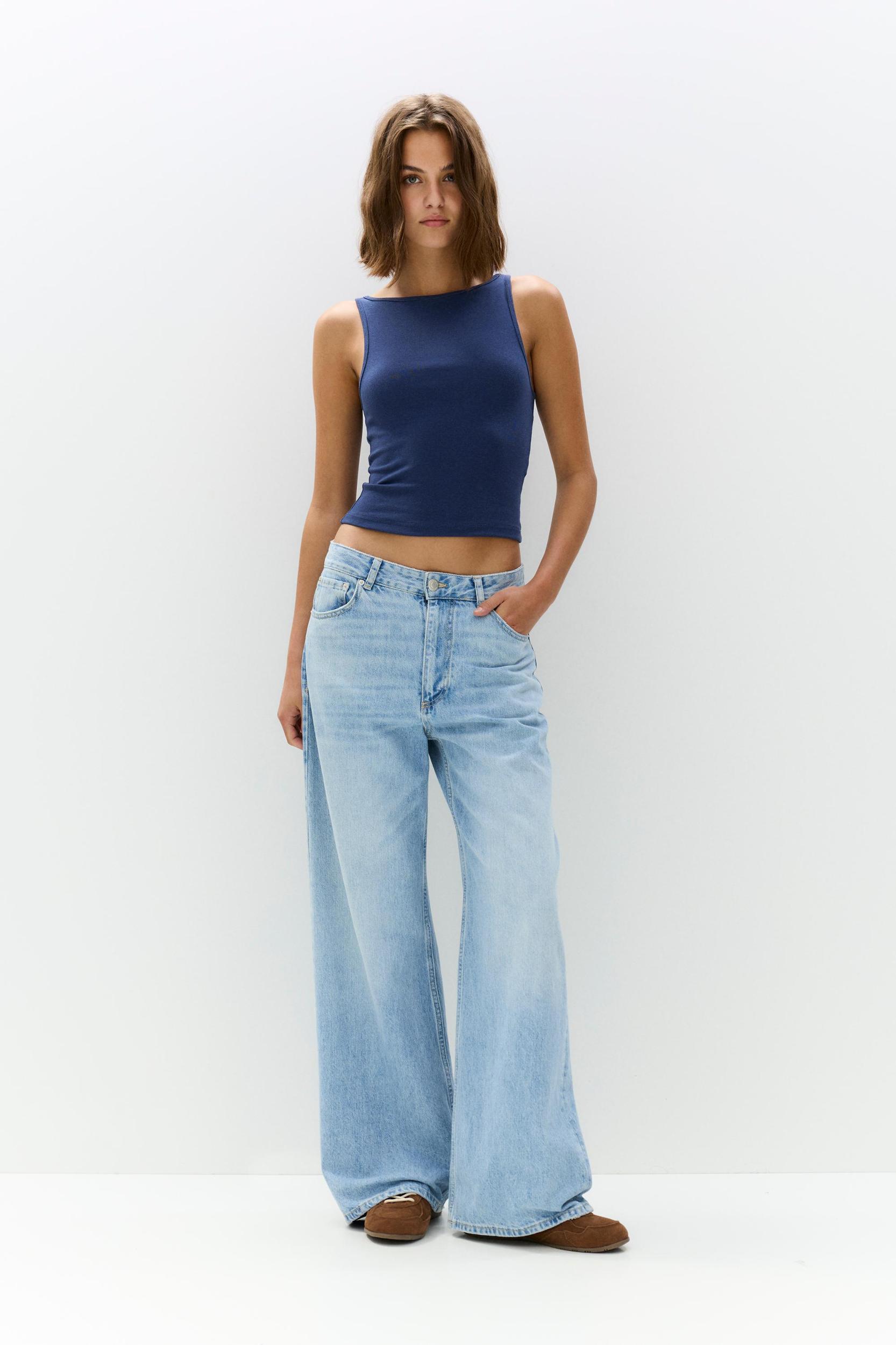 Basic tank top Product Image