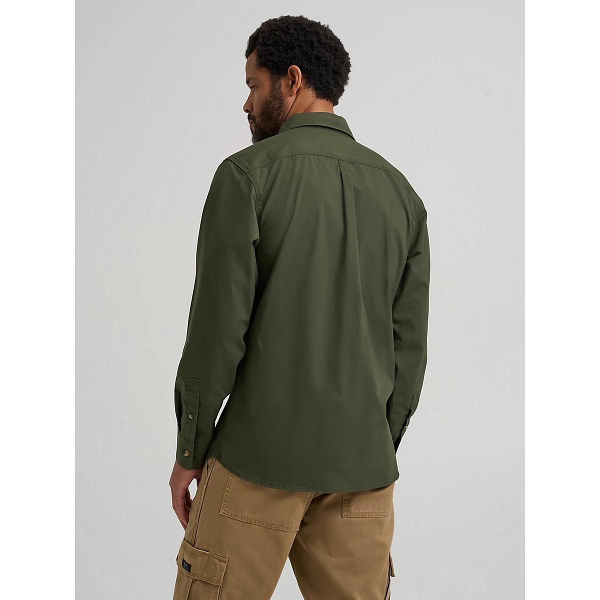Men's Relaxed Fit Stretch Shirt in Forest Night Product Image