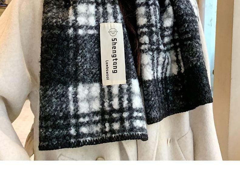 Plaid Applique Scarf Product Image
