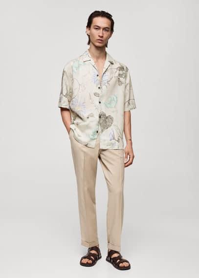 Flowy floral print shirt - Men | MANGO USA Product Image