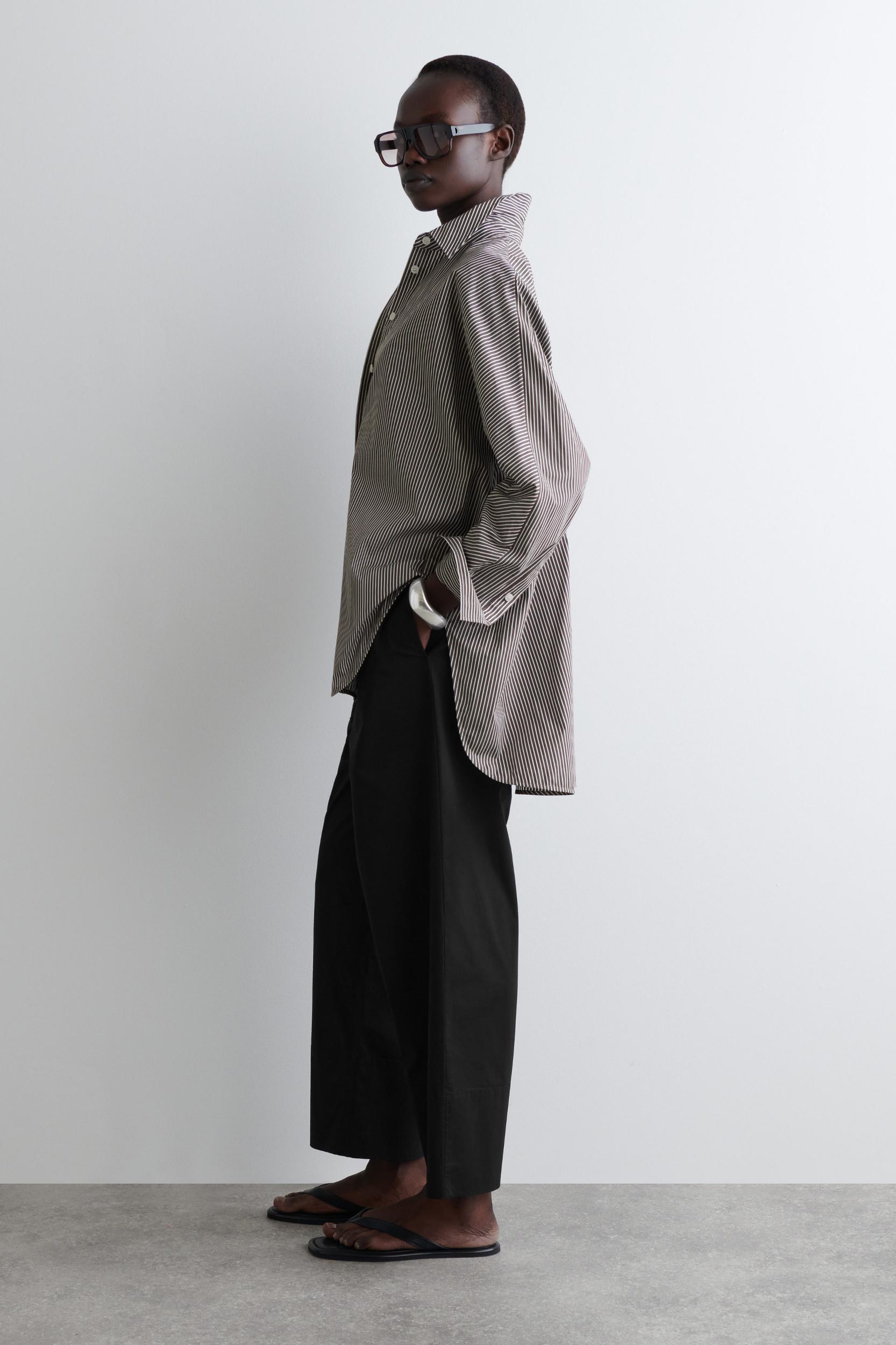DRAWSTRING COTTON PANTS Product Image