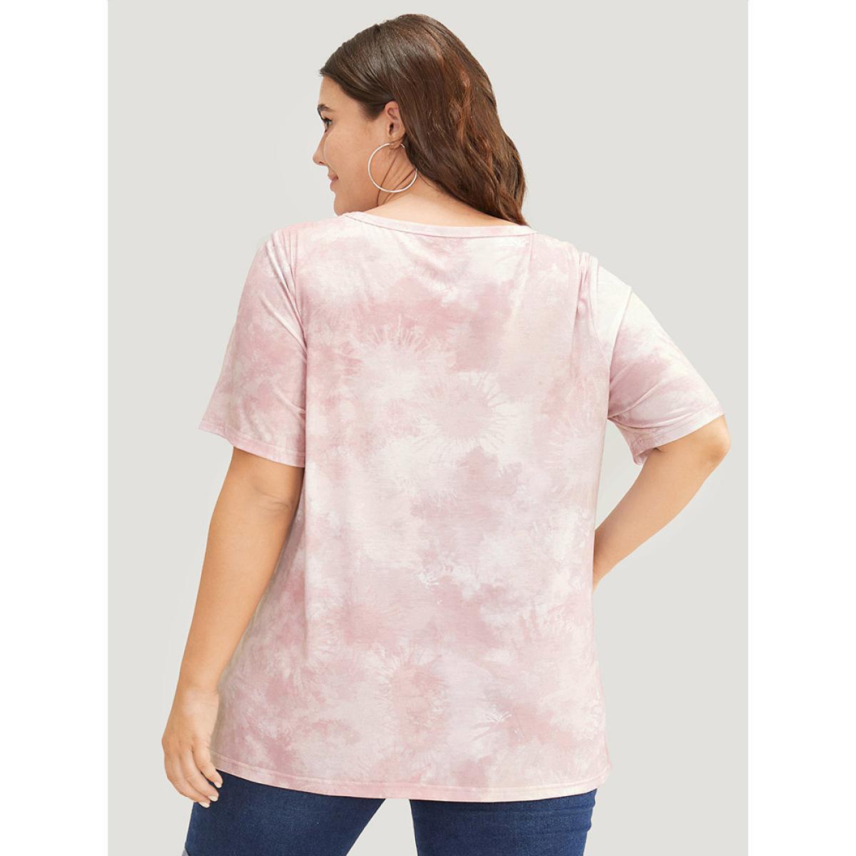 Plus Size Letter & Star Print Keyhole Tie Dye T-shirt MistyRose Women Casual Keyhole Western Dailywear T-shirts BloomChic 10/M Product Image
