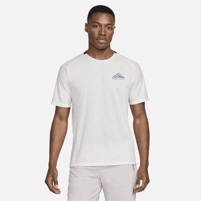 Nike Men's Trail Solar Chase Dri-FIT Short-Sleeve Running Top Product Image
