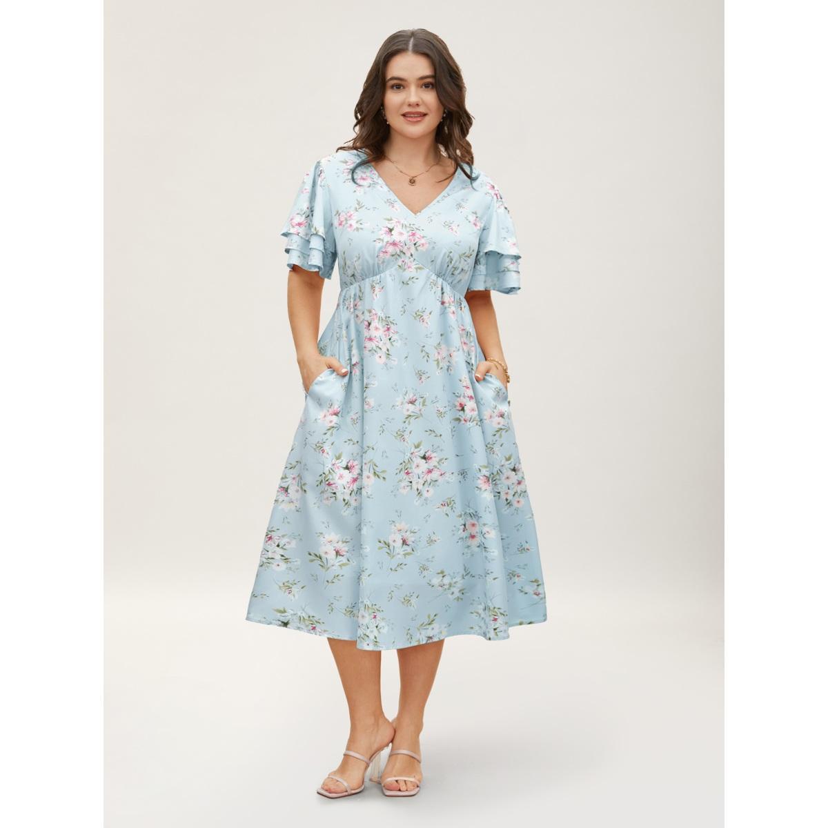 Plus Size Floral Elastic Waist Tiered Ruffle Sleeve Dress LightBlue Women Elegant Tiered V-neck Short sleeve Curvy BloomChic 10/M Product Image