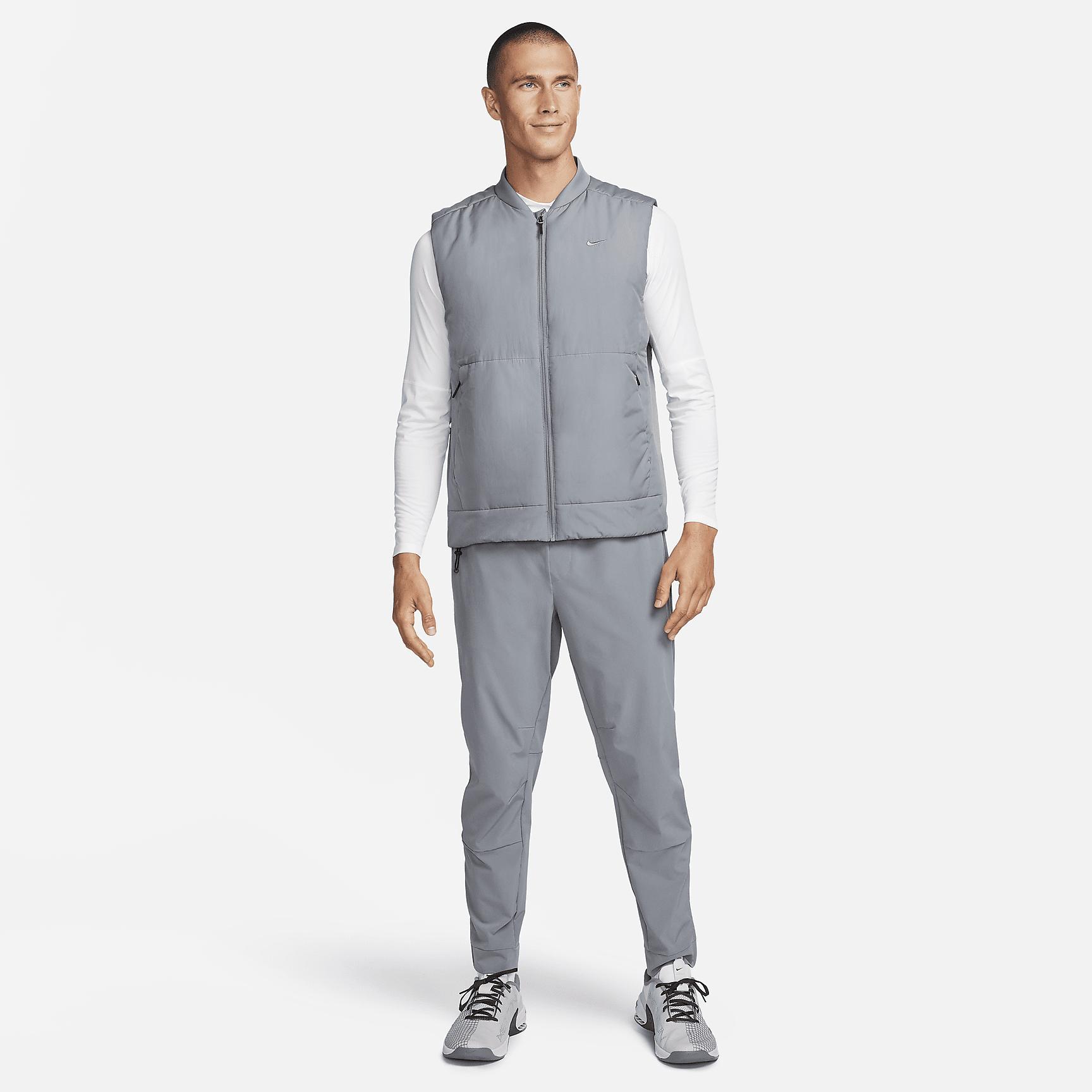 Nike Men's Therma-FIT Unlimited Training Vest Product Image