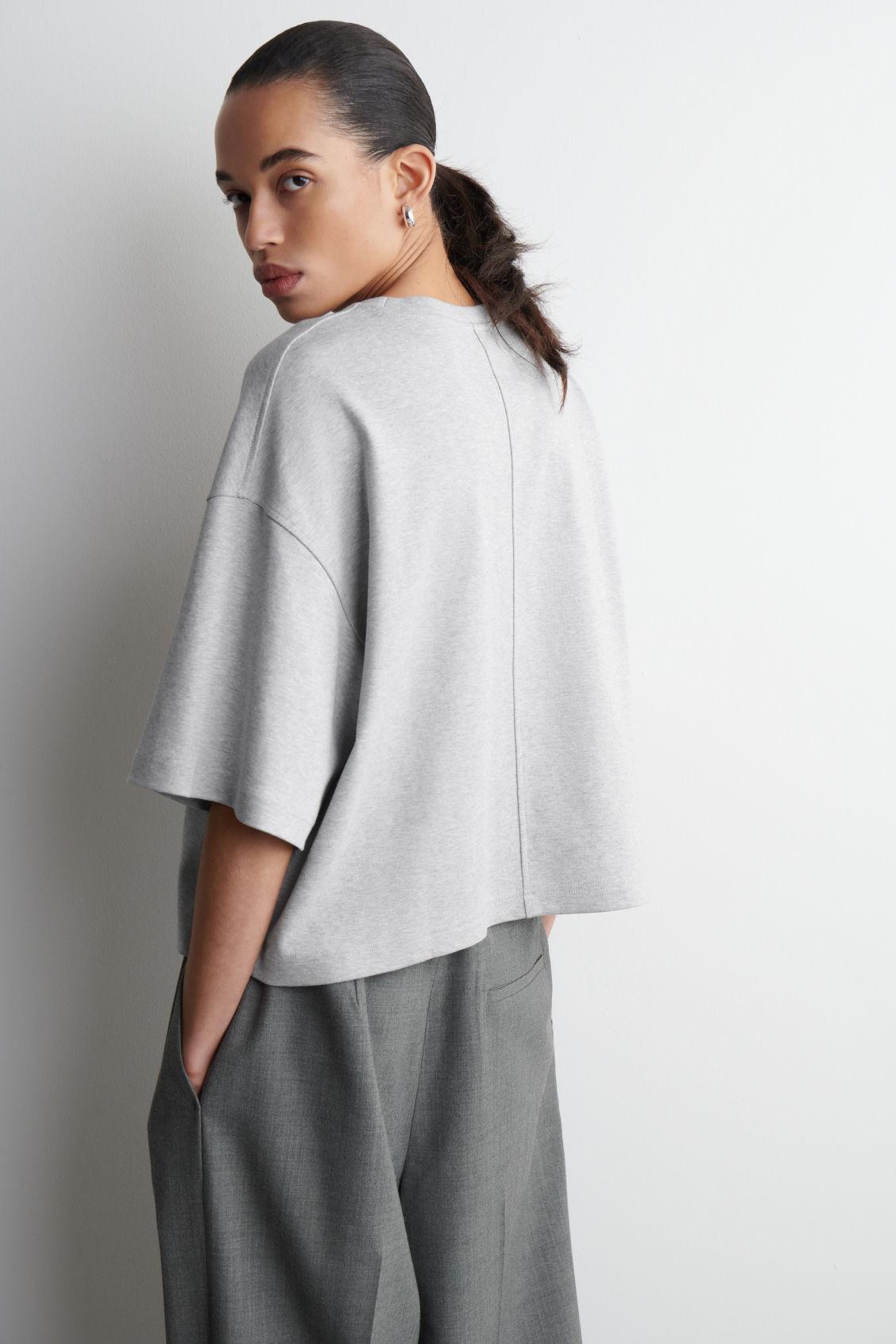 OVERSIZED BOXY T-SHIRT Product Image