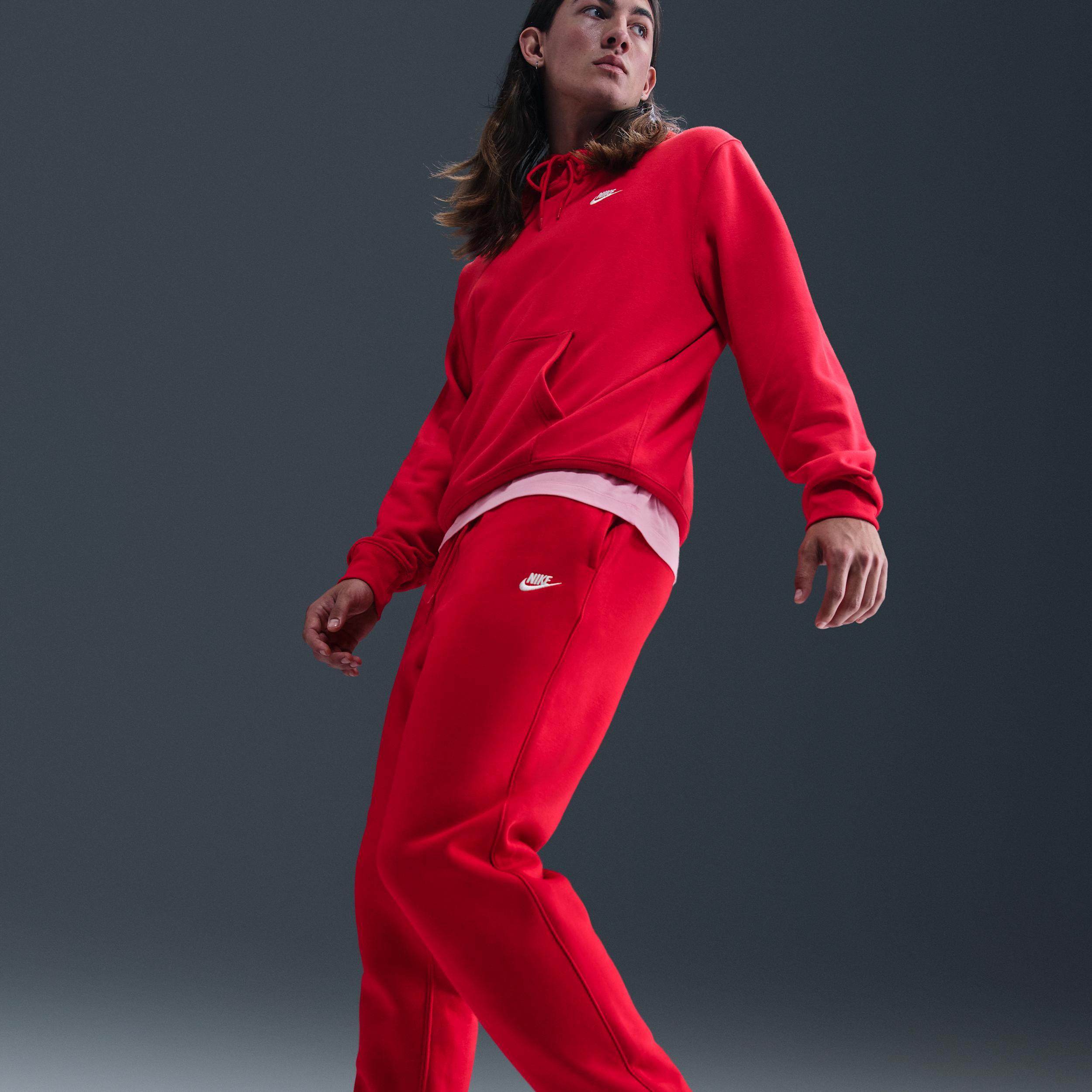 Nike Men's Club Jogger Pants Product Image