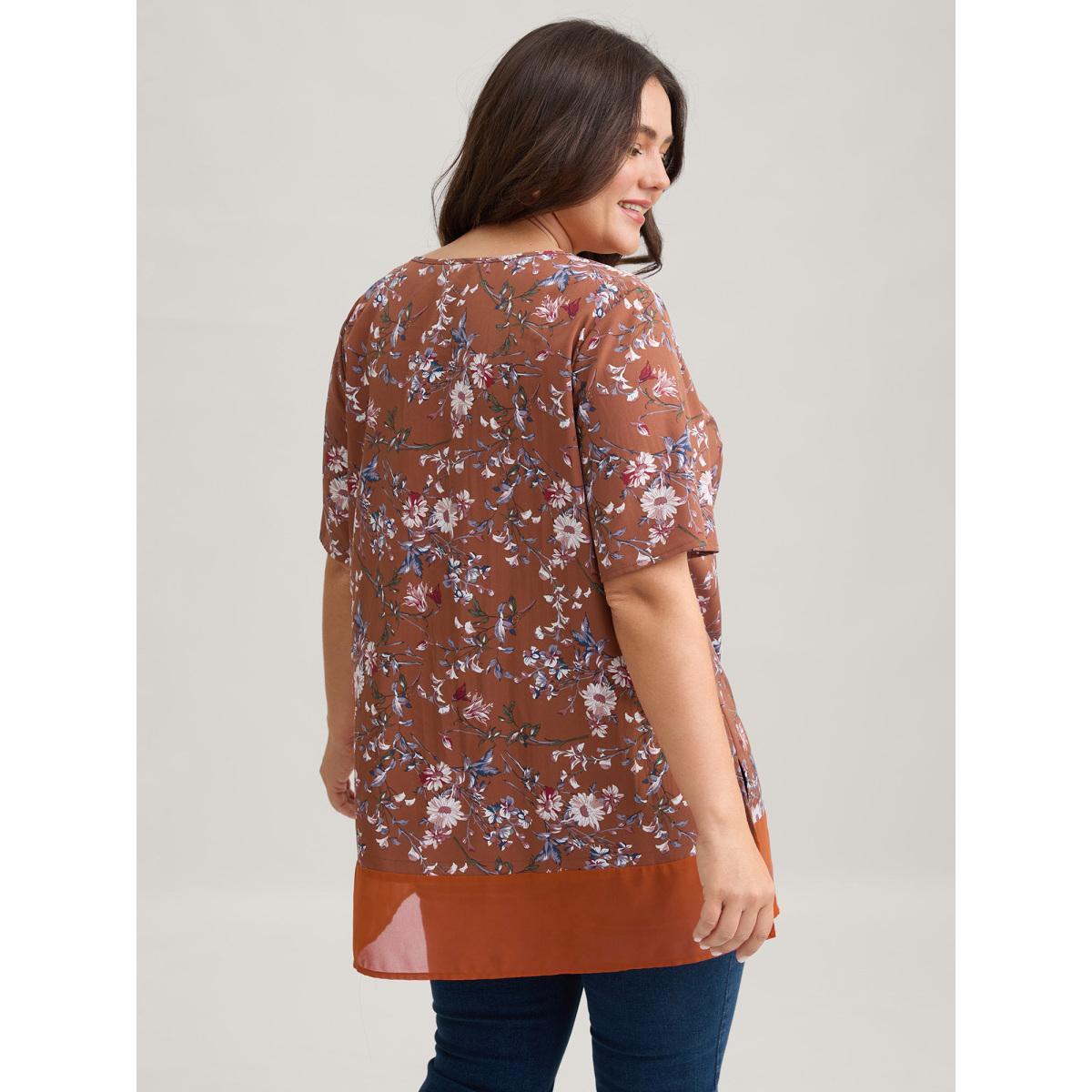 Plus Size Browncoffeecolor Garden Print Spliced V-Neck Blouse Women Elegant Short sleeve V-neck Everyday Blouses BloomChic 22-24/3X Product Image