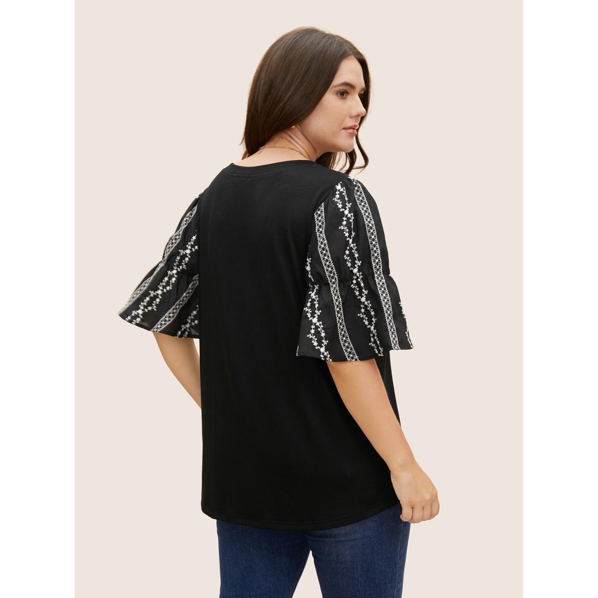 Plus Size Ditsy Floral Patchwork Broderie Anglaise T-shirt Black Women Elegant Patchwork Ditsy Floral Round Neck Everyday T-shirts BloomChic 14-16/1X Product Image