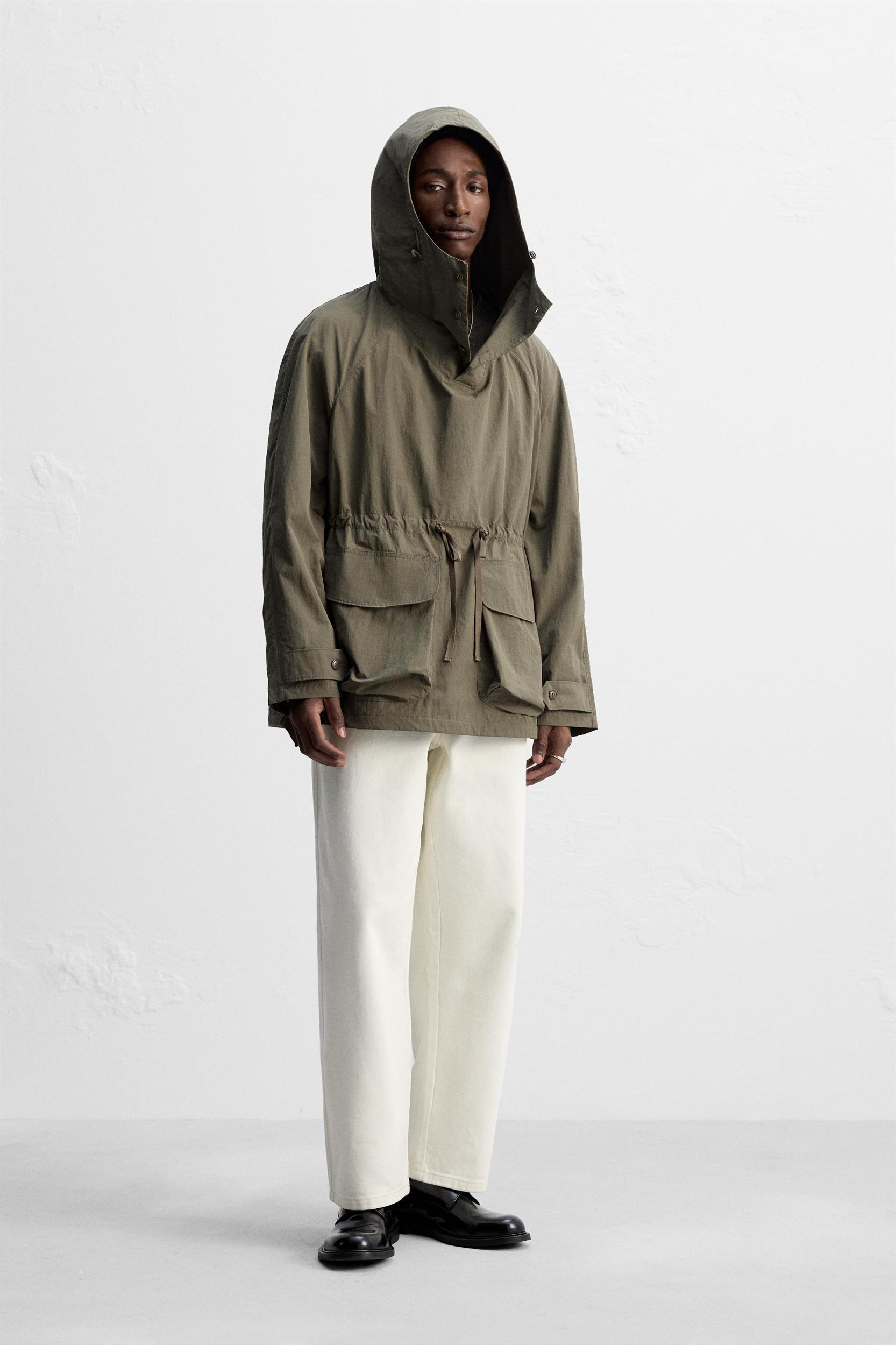 TECHNICAL POUCH PARKA Product Image
