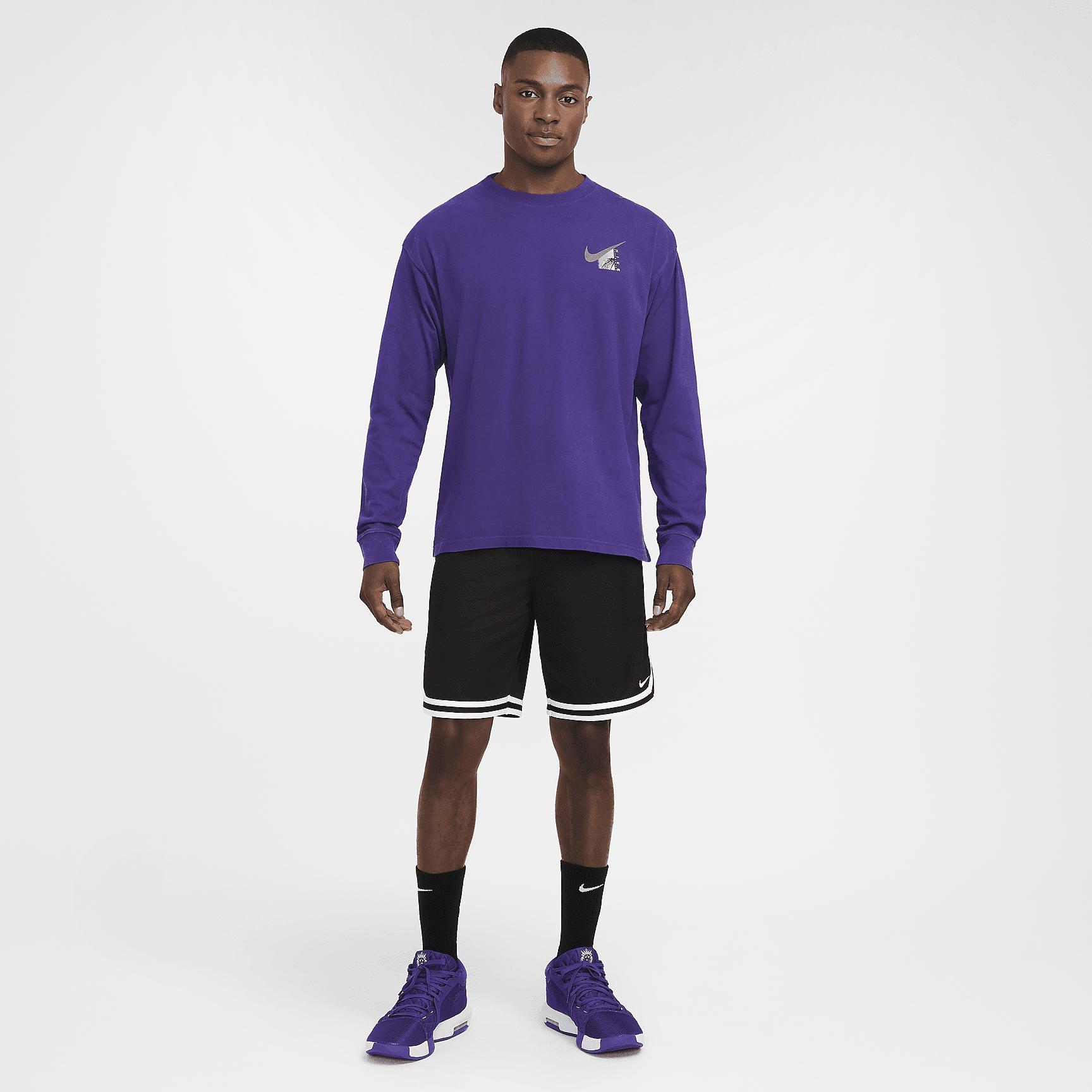 Nike Men's Max90 Long-Sleeve Basketball T-Shirt Product Image