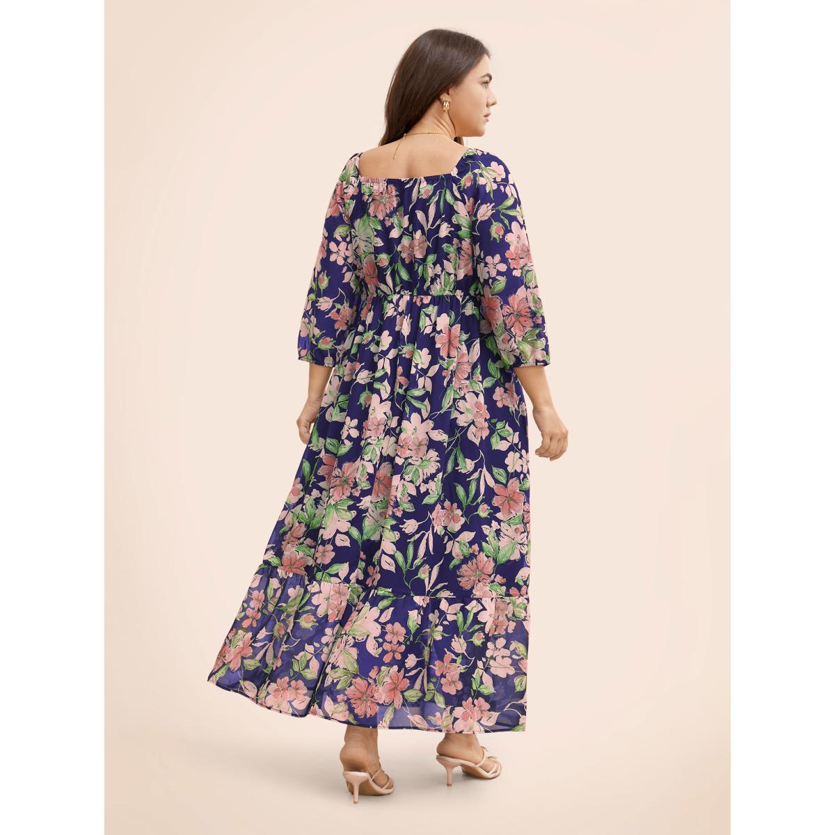 Plus Size Floral Heart Neckline Woven Ribbon Gathered Dress Navy Women Elegant Woven ribbon&lace trim Heart neckline Elbow-length sleeve Curvy BloomChic 10/M Product Image