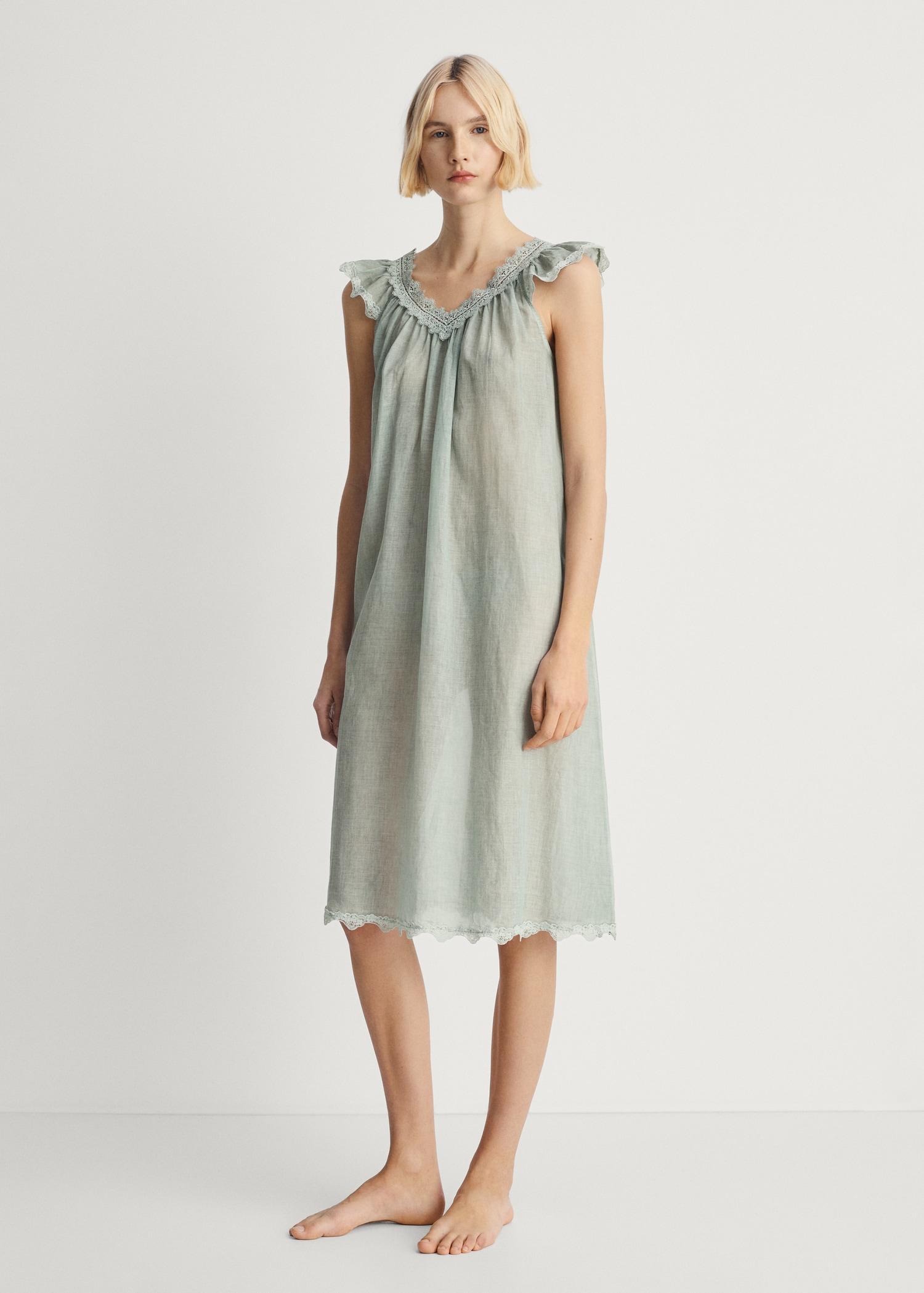 Overdyed lace cotton nightdress - Women | MANGO USA Product Image