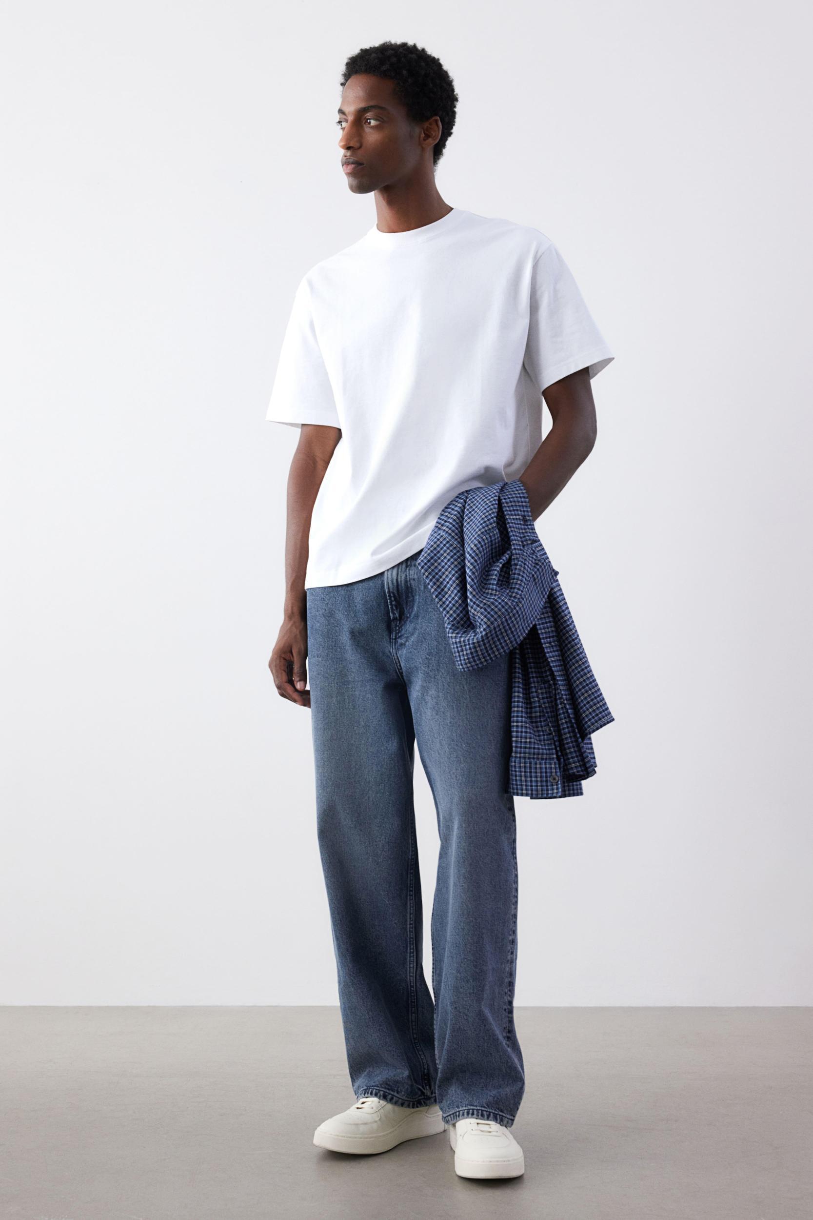 Loose Fit T-shirt Product Image