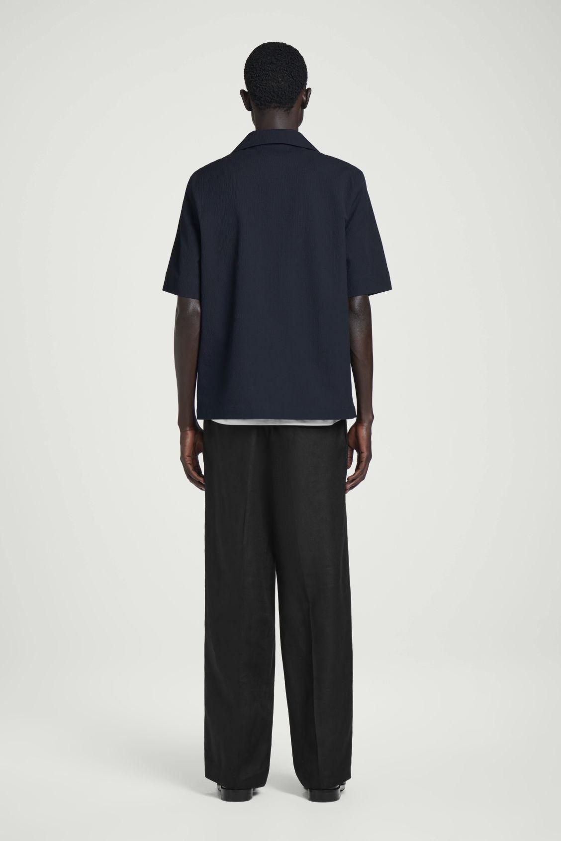 CAMP-COLLAR SEERSUCKER SHIRT Product Image