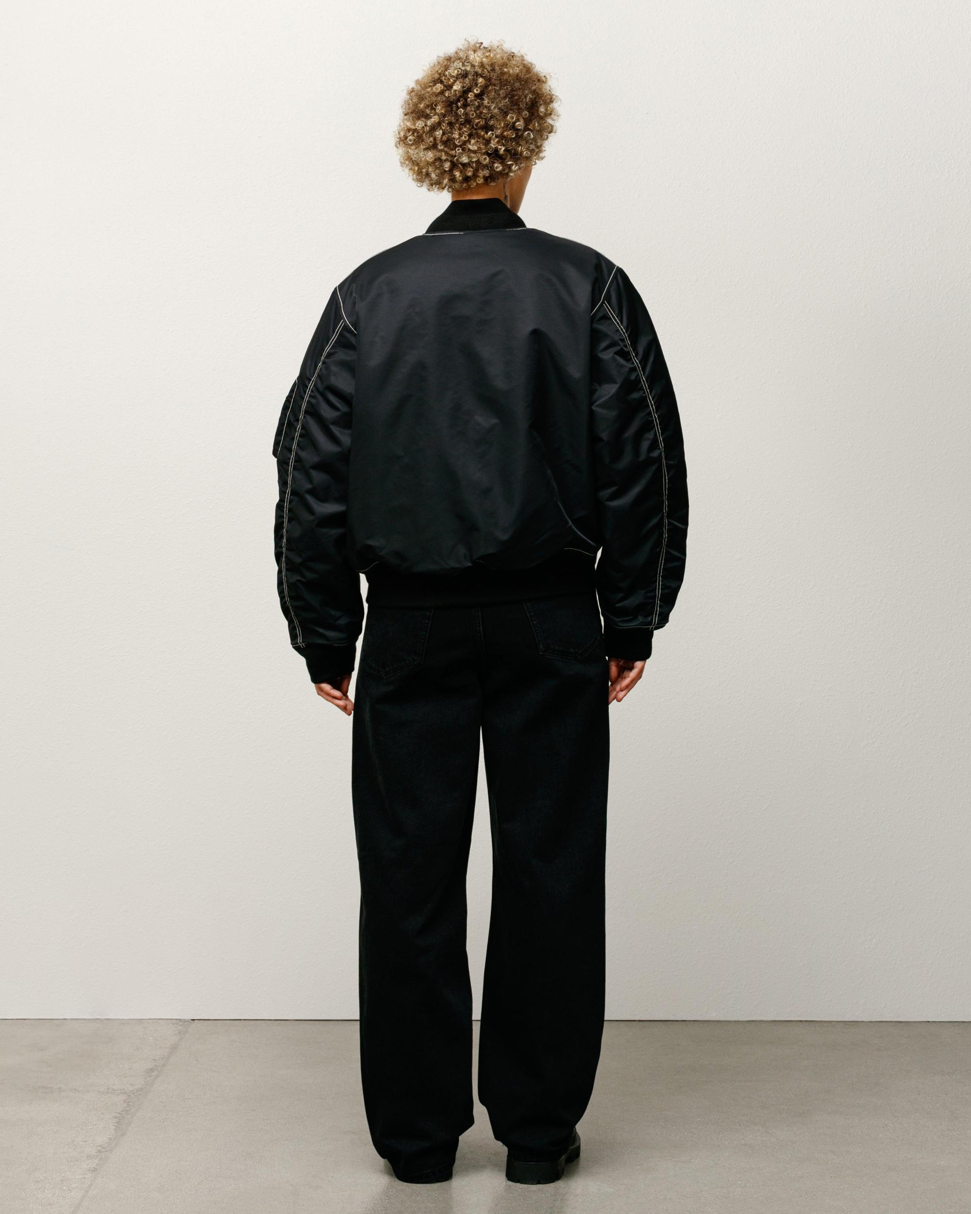 NEW CLASSIC JEAN DENIM Male Product Image
