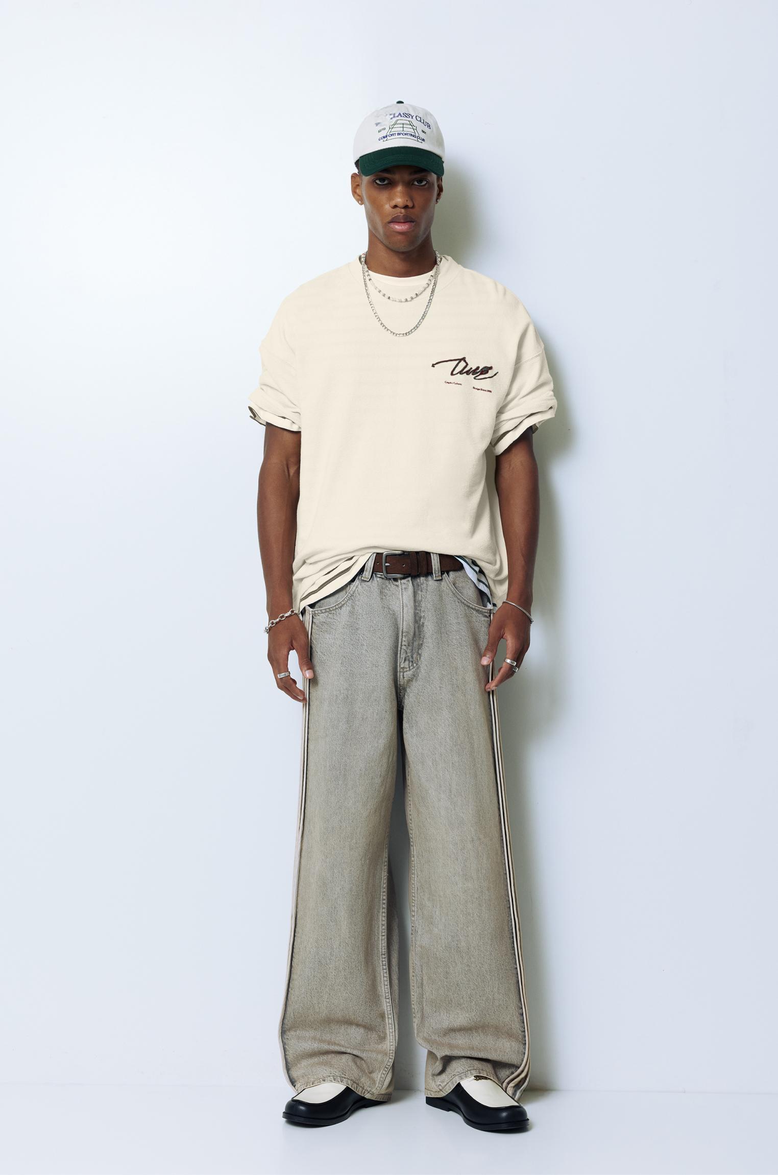 Car graphic T-shirt Product Image