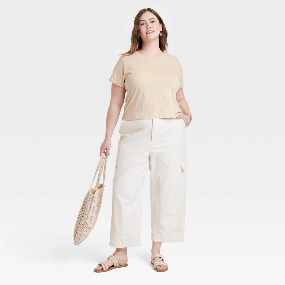 Womens Shrunken Short Sleeve T-Shirt - Universal Thread Tan 4X Product Image