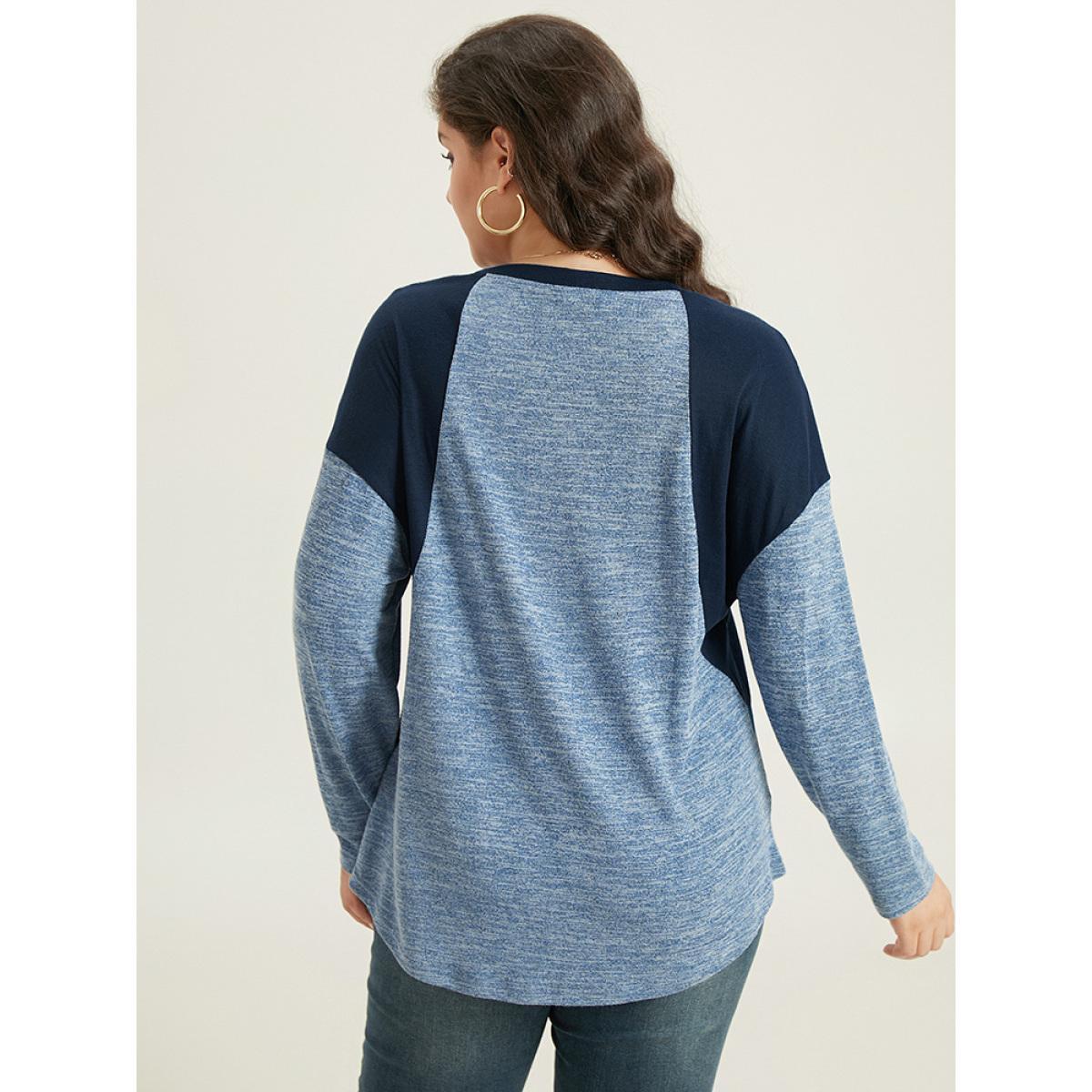 Plus Size Heather Patchwork Round Neck Curved Hem T-shirt Blue Women Elegant Contrast Plain Round Neck Dailywear T-shirts BloomChic 28/5X Product Image