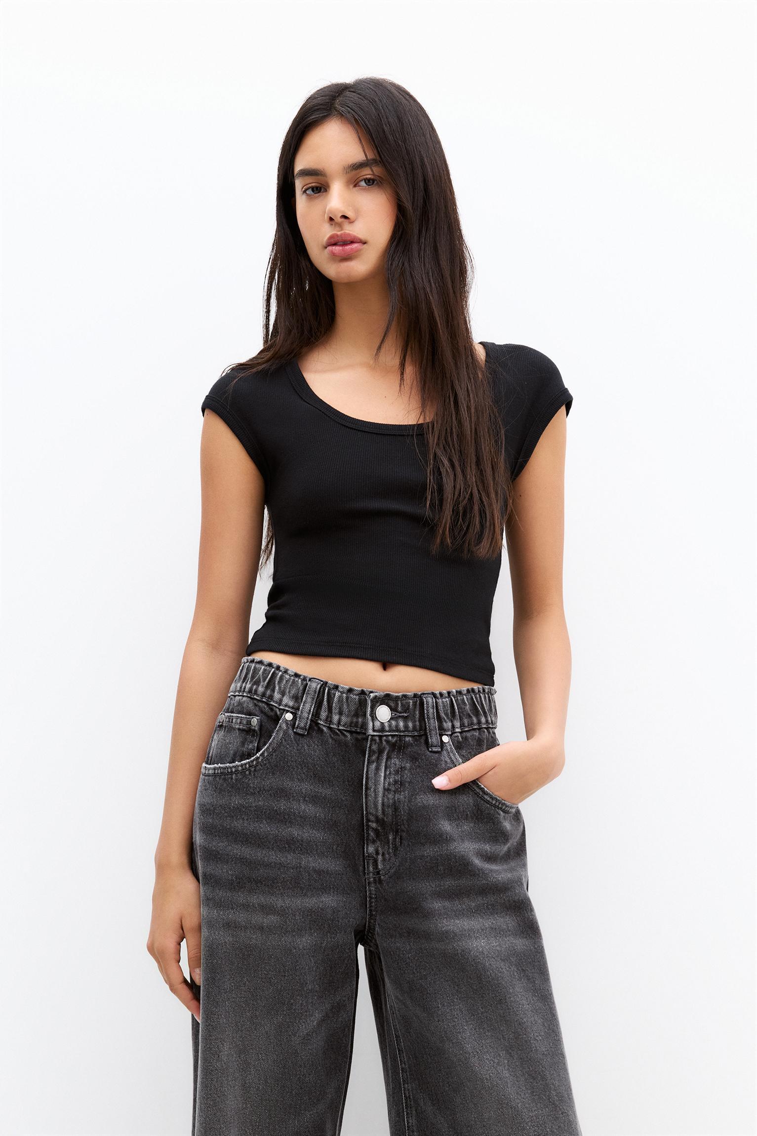 Ribbed short sleeve T-shirt Product Image