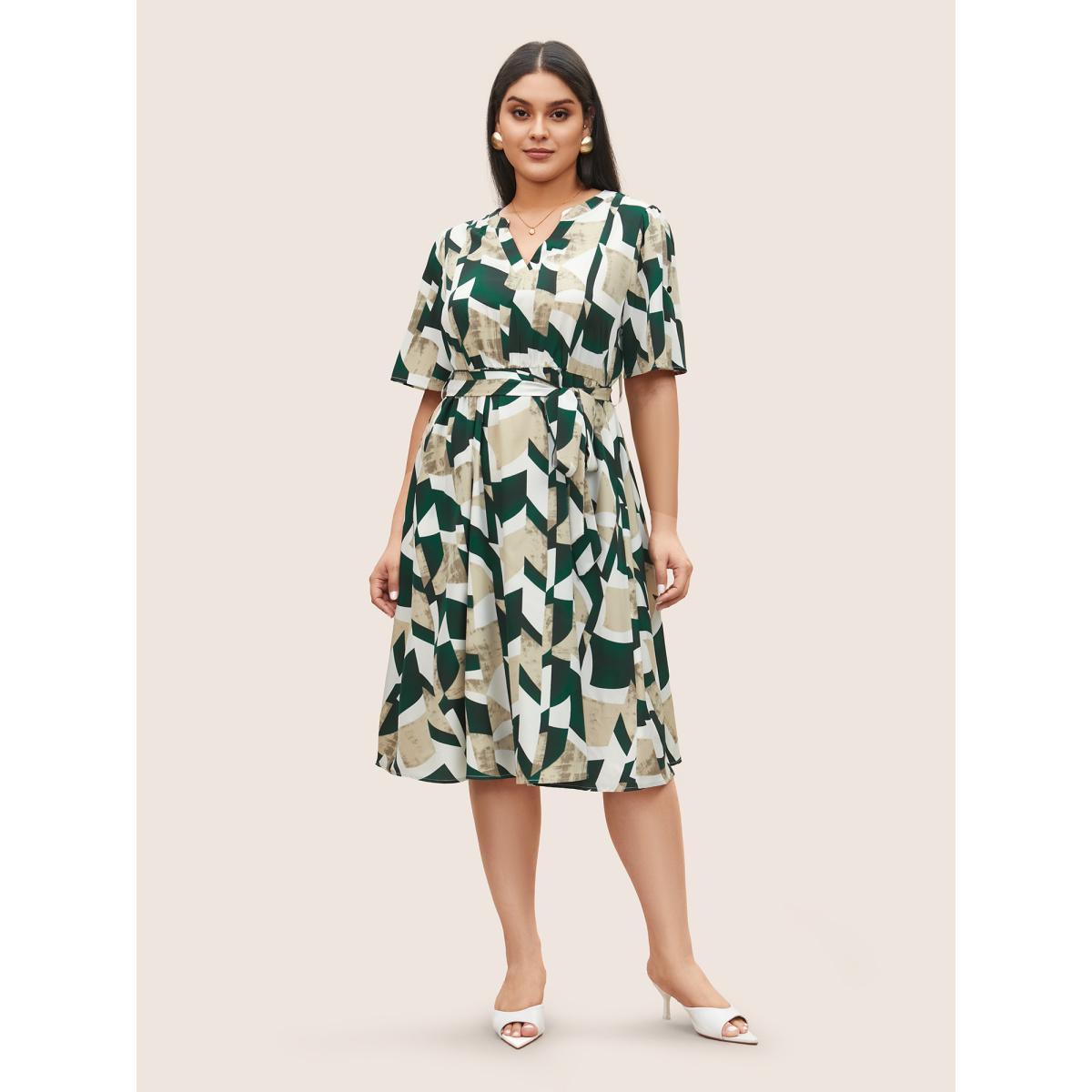 Plus Size Geometric Pocket Flat Collar With V Notch Dress DarkGreen Women At the Office Belted Flat collar with V-notch Short sleeve Curvy Midi Dress BloomChic 30/6X Product Image