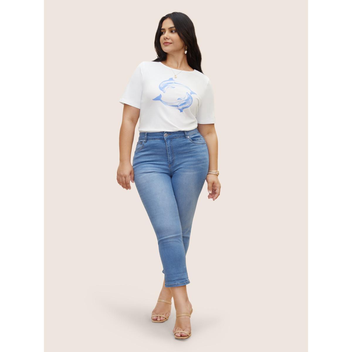 Plus Size Crew Neck Dolphin Print Arc Hem T-shirt Originalwhite Women Resort Contrast Marine Round Neck Vacation T-shirts BloomChic 22-24/3X Product Image
