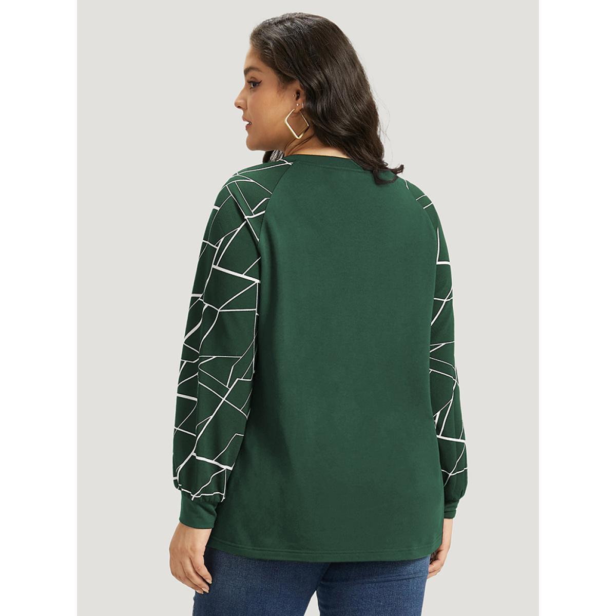 Plus Size Geometric Round Neck Raglan Sleeve Sweatshirt Women DarkGreen Casual Elastic cuffs Round Neck Dailywear Sweatshirts BloomChic 12/L Product Image