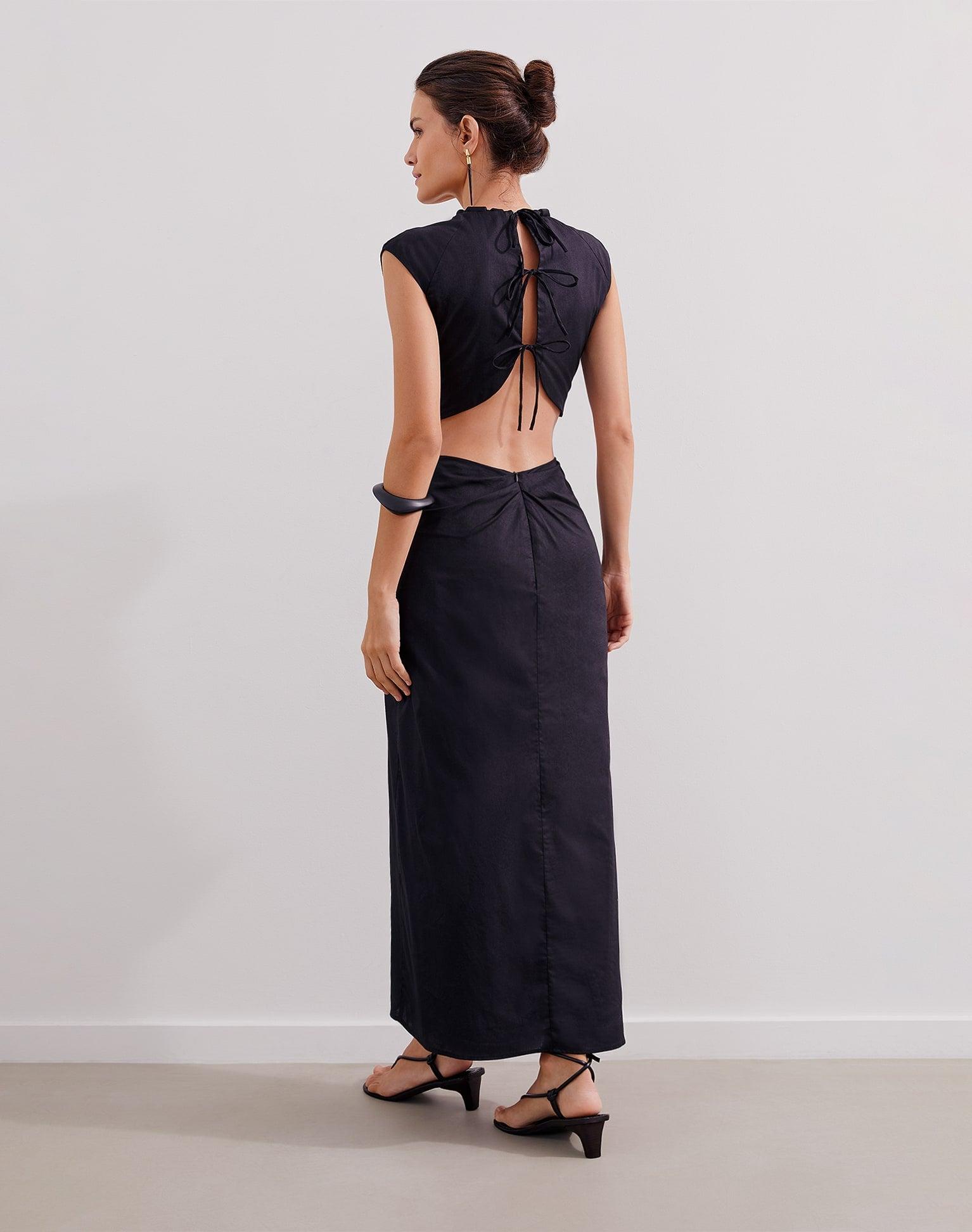 Raira Detail Long Dress - Black Product Image