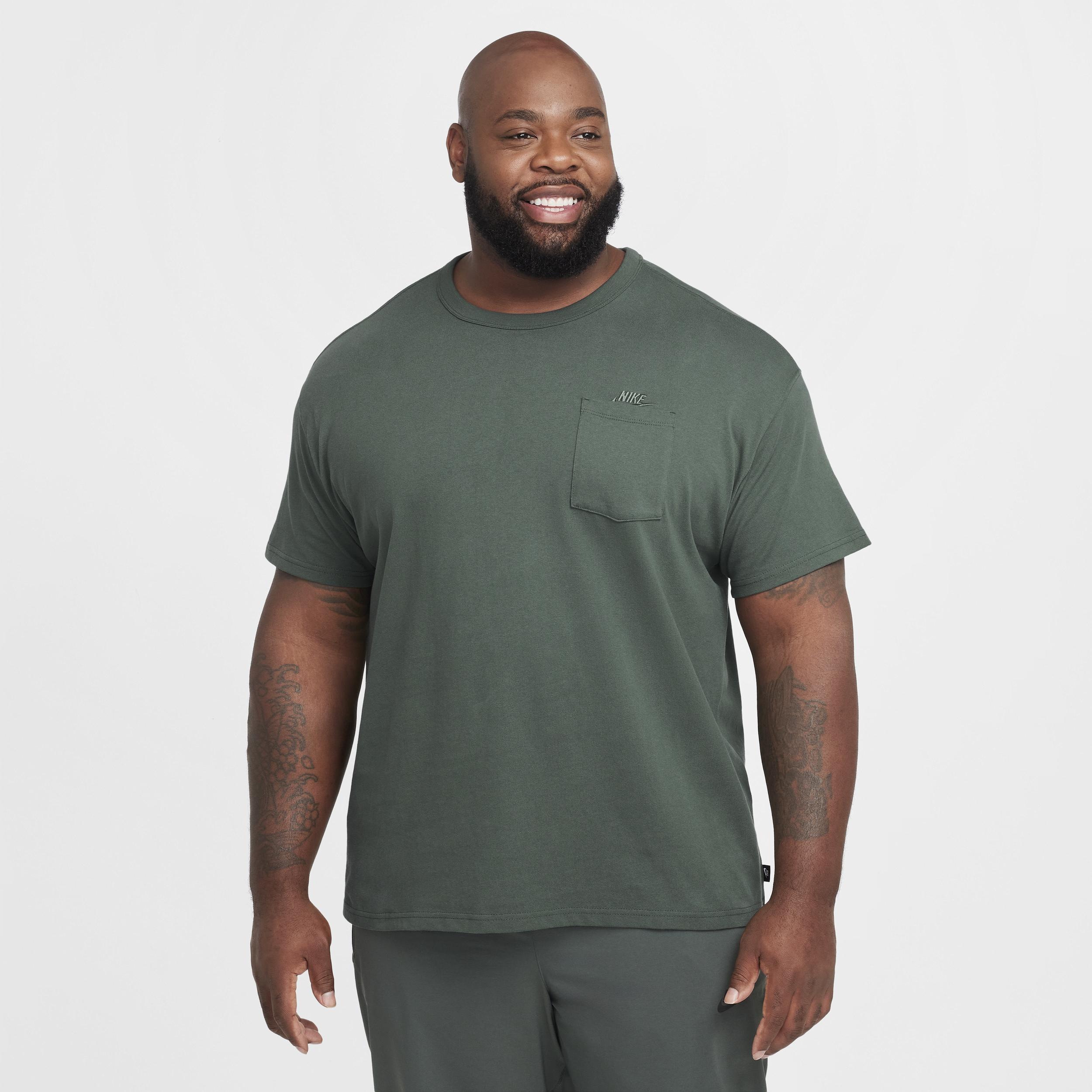 Men's Nike Sportswear Premium Essentials Pocket T-Shirt Product Image