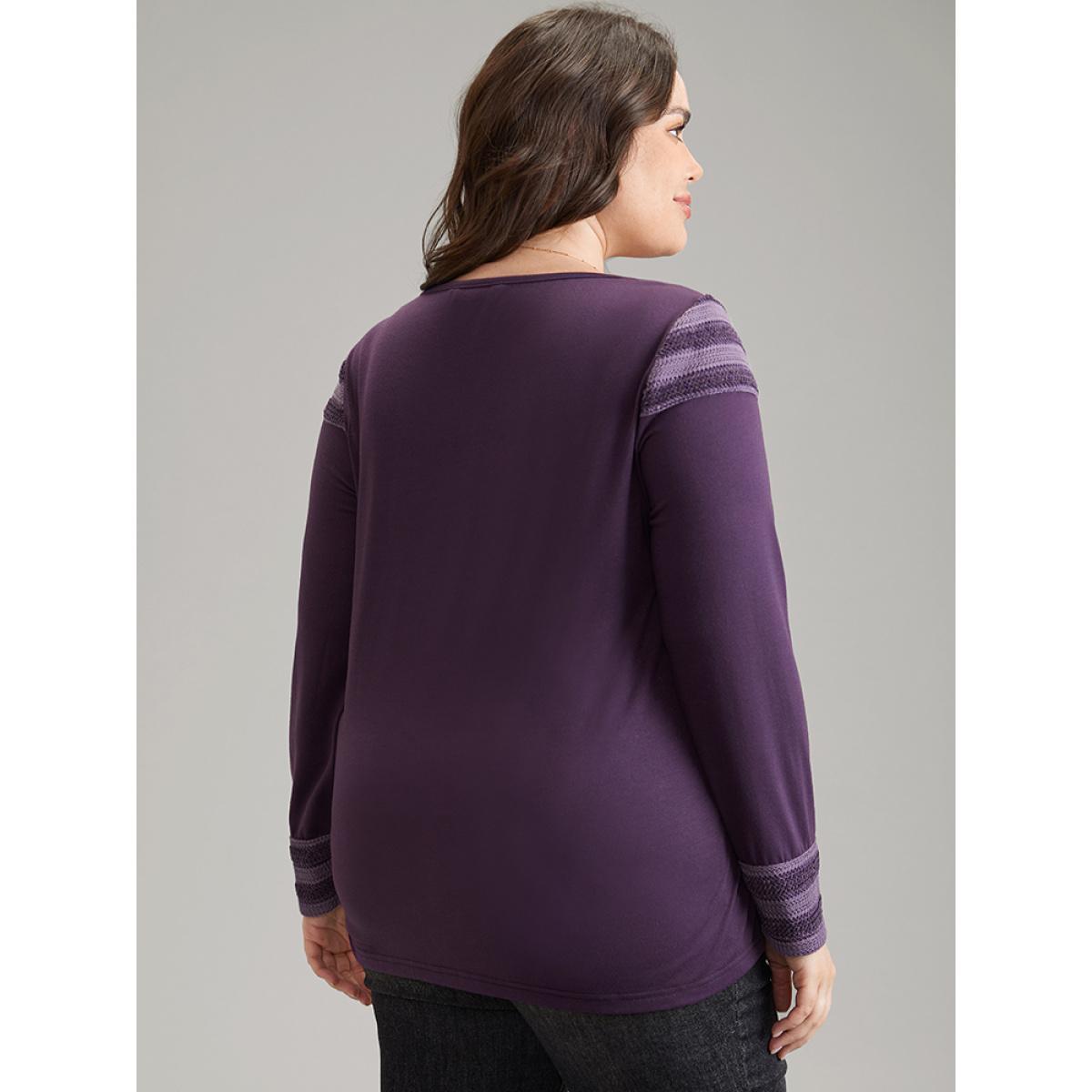 Plus Size V Neck Solid Patchwork Knit T-shirt Purple Women Casual Patchwork Plain V-neck Everyday T-shirts BloomChic 30/6X Product Image