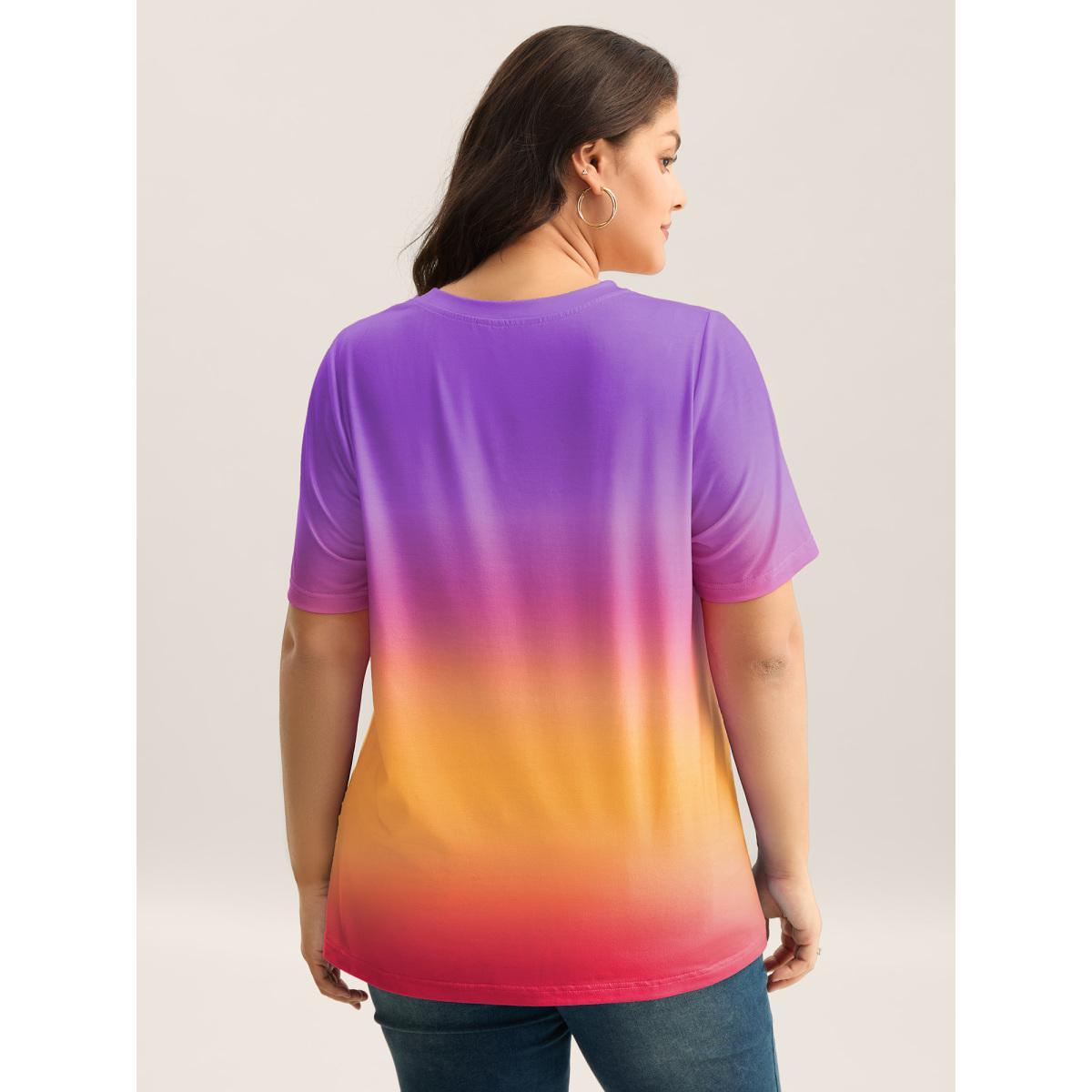 Plus Size Ombre Gradient Crew Neck Curvy T-Shirt Mauve Women Non Round Neck Everyday-Casual T-shirts BloomChic 28/5X Product Image