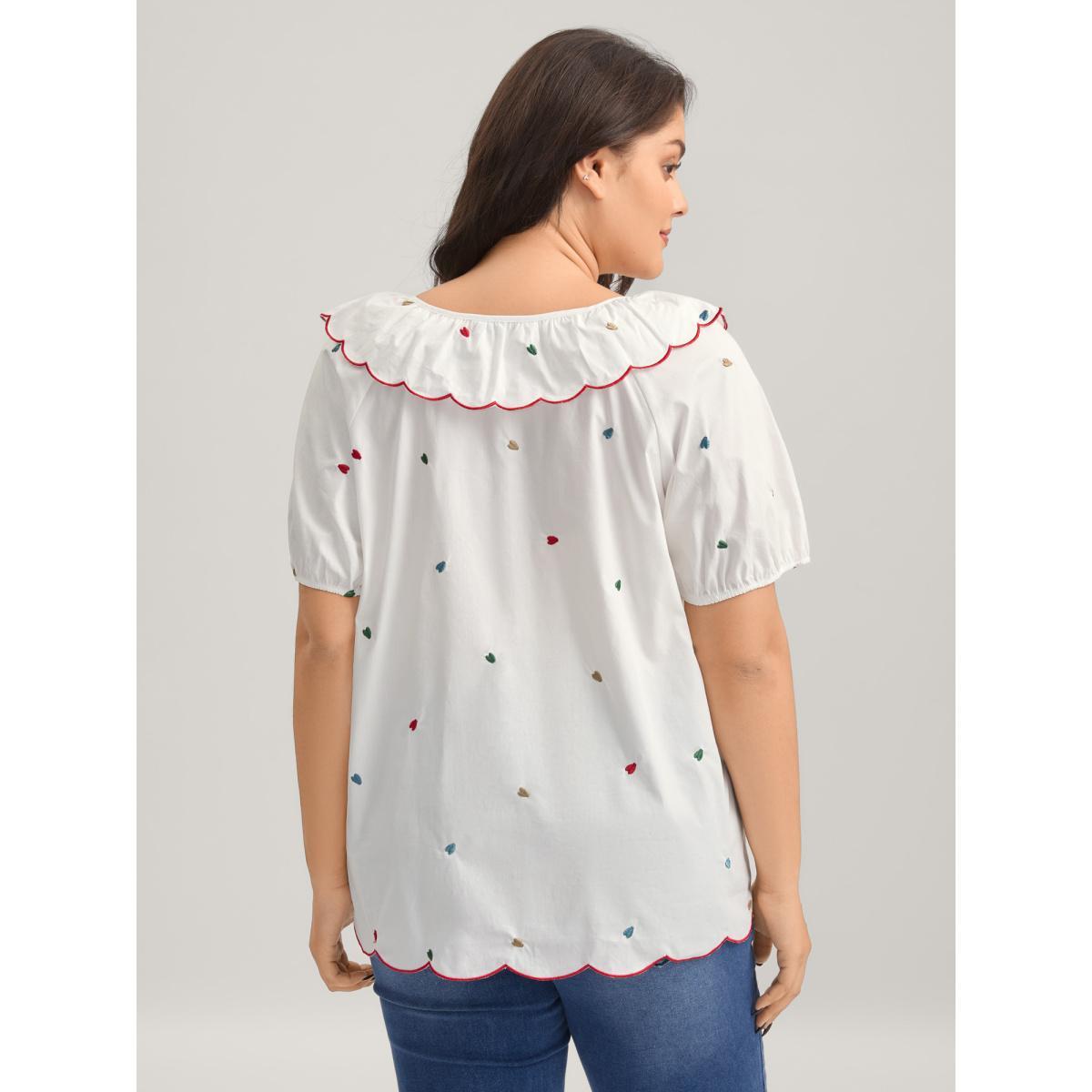 Plus Size Originalwhite Sweetheart Embroidery Doll Collar Blouse Women Short sleeve Peter Pan collar Everyday-Casual Blouses BloomChic 28/5X Product Image
