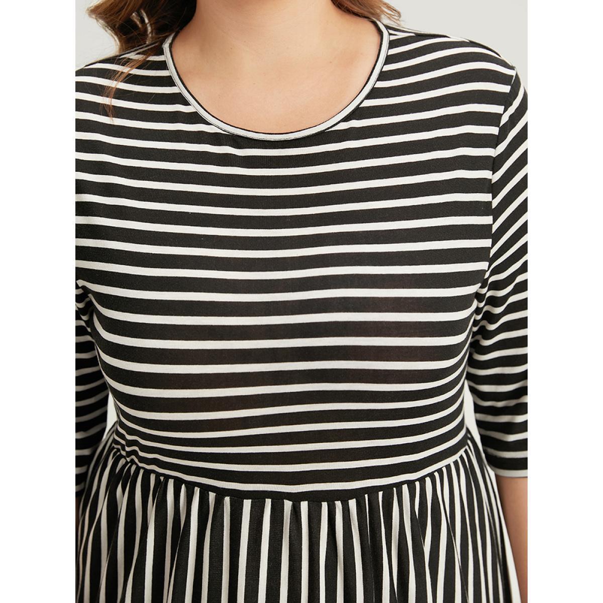 Plus Size Striped Crew Neck Ruffle Layered Hem Dress Black Women Casual Printed Round Neck Half Sleeve Curvy Midi Dress BloomChic 10/M Product Image