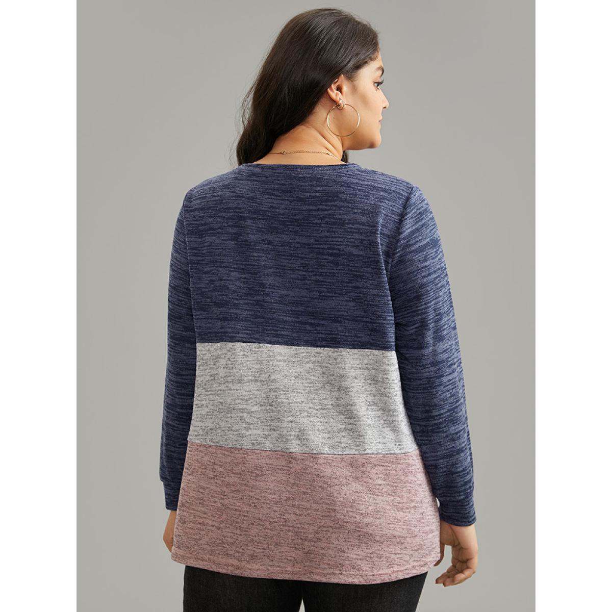 Plus Size Colorblock Contrast Heather Crew Neck Sweatshirt Women Indigo Casual Contrast Round Neck Dailywear Sweatshirts BloomChic 10/M Product Image