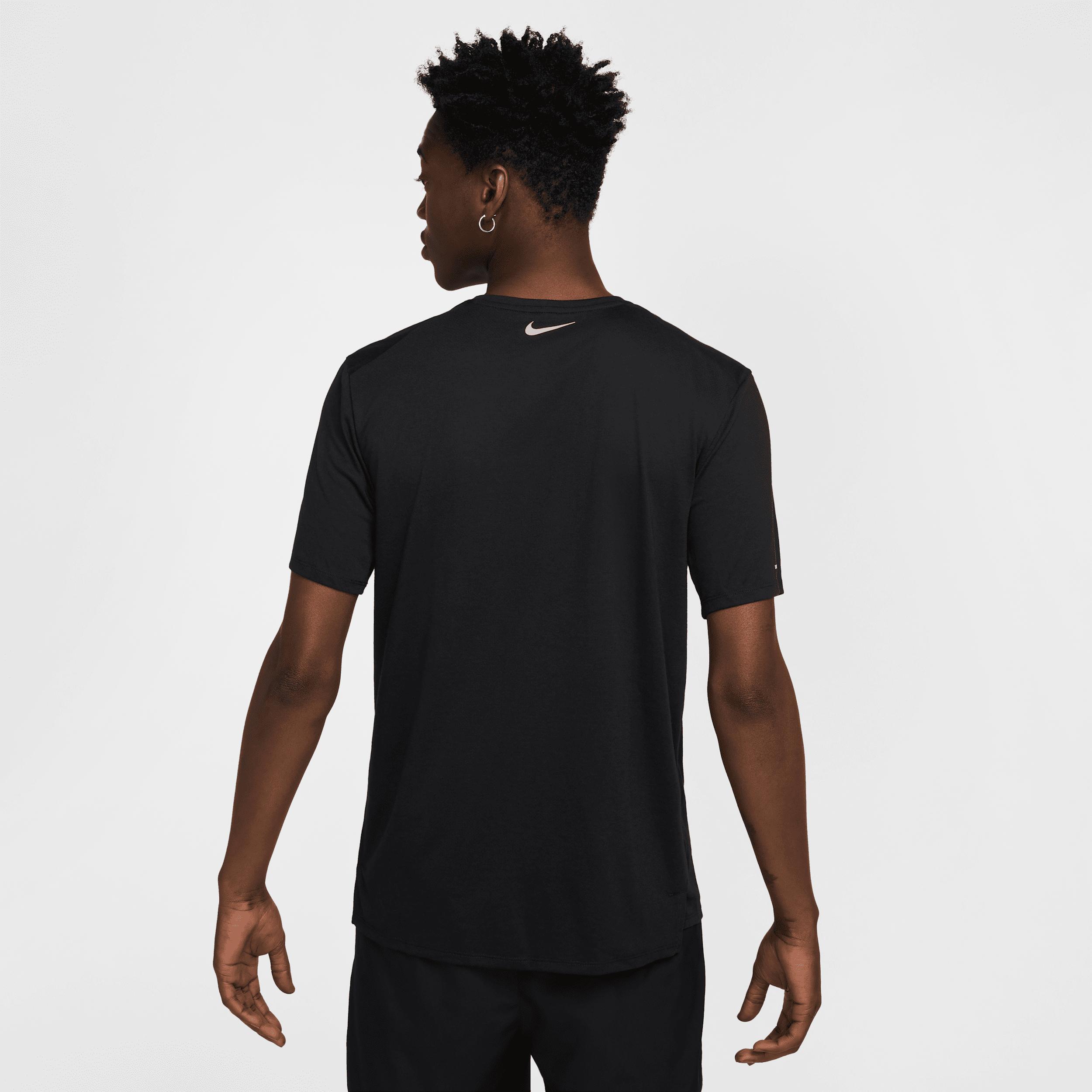 Nike Rise 365 Run Energy Men's Dri-FIT Running Short-Sleeve Top Product Image