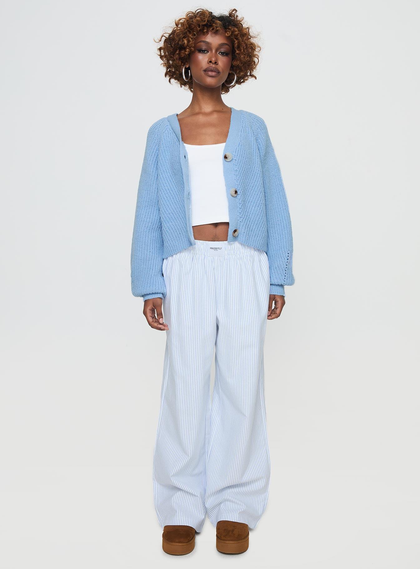 Leskie Cardigan Pale Blue Product Image
