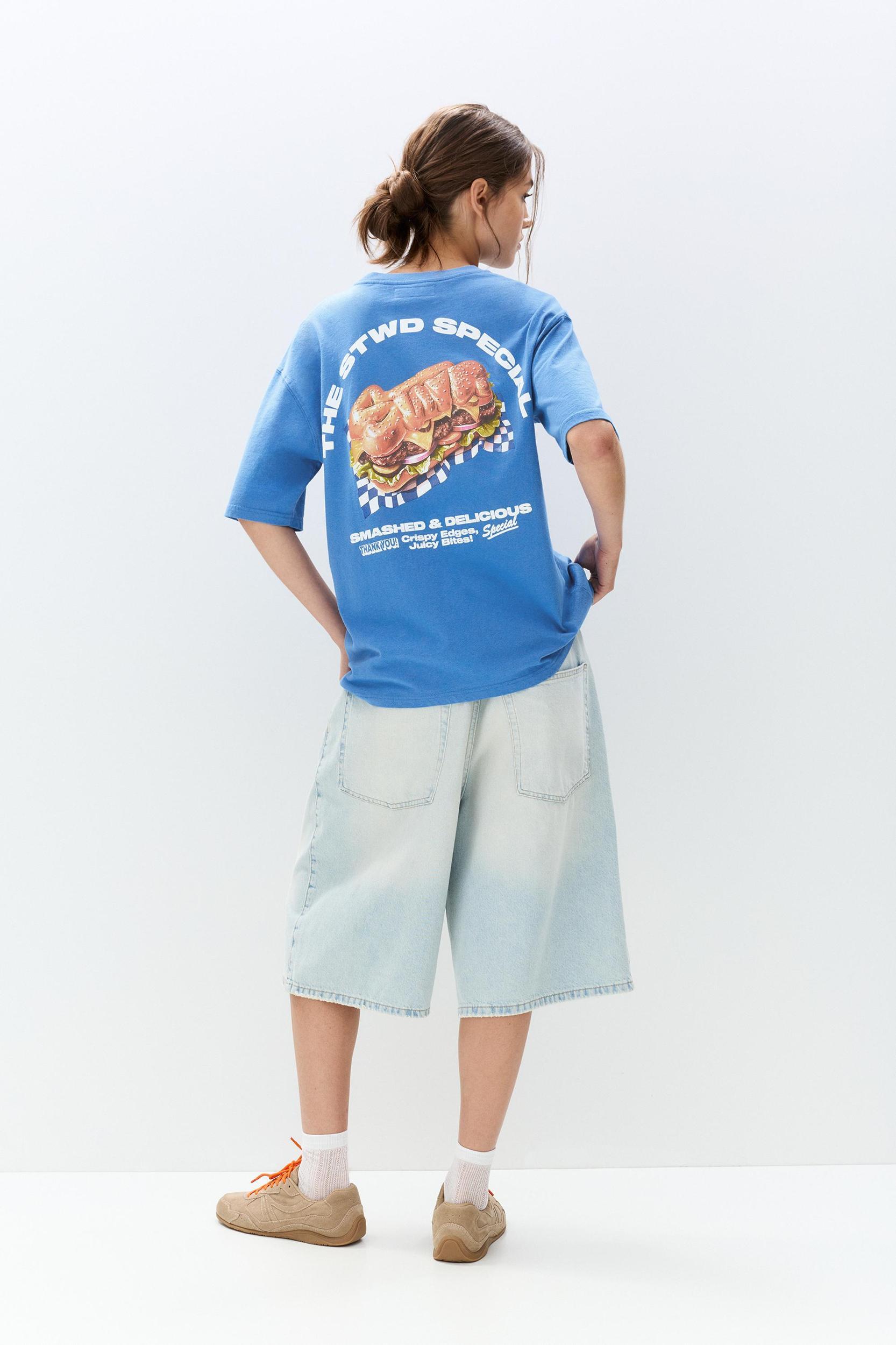 STWD burger T-shirt Product Image